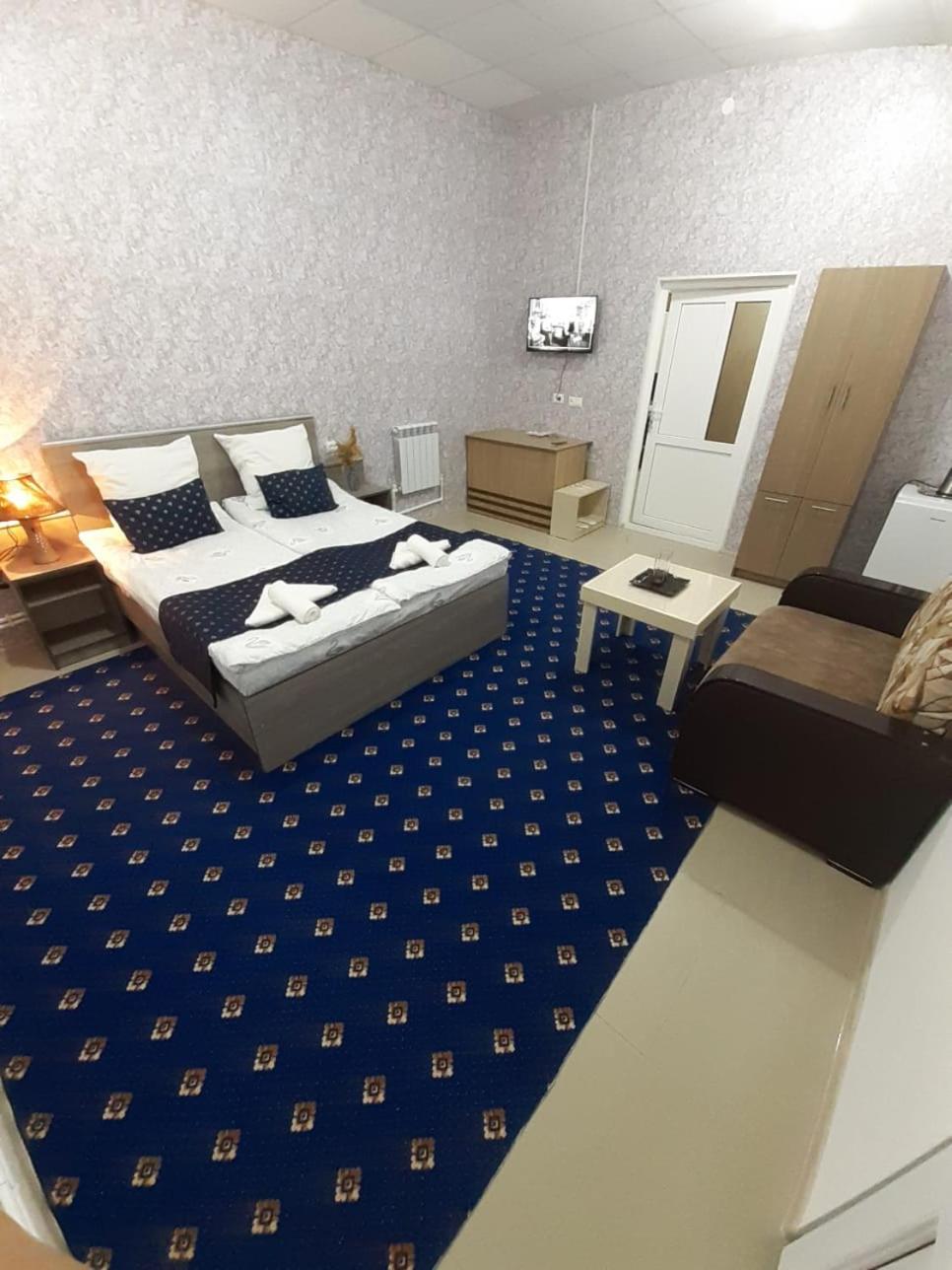 Standard Triple Room photo 2