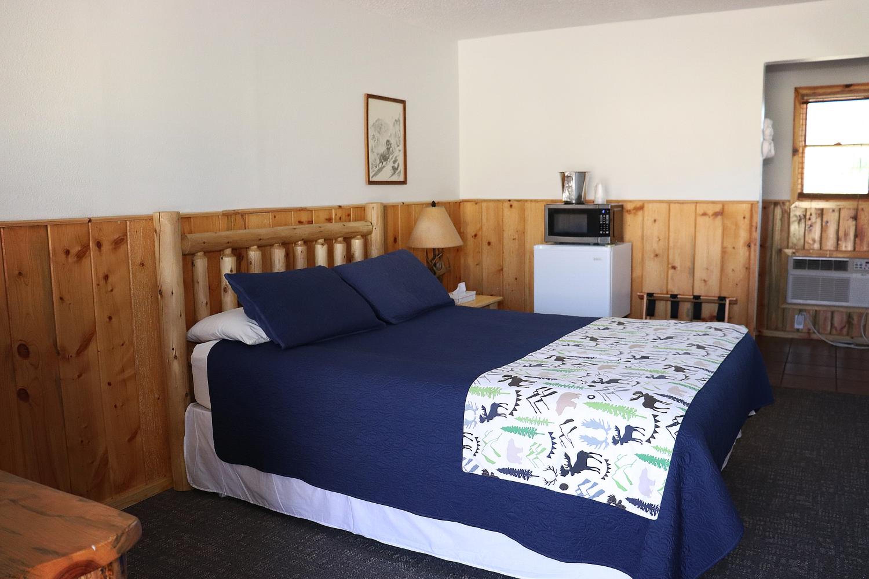 Queen Room - Photo 1