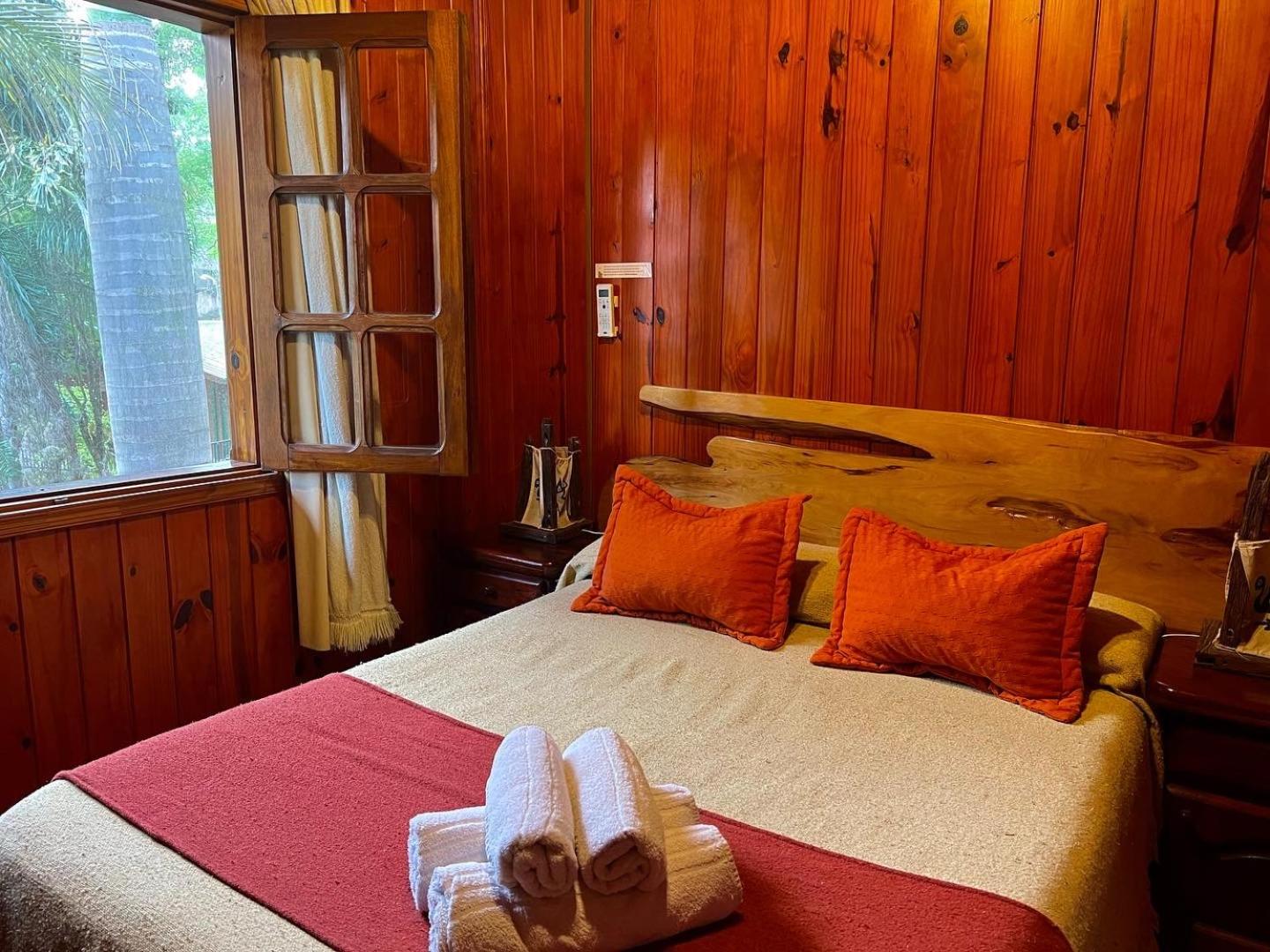 Bungalow (6 Adults) photo 1