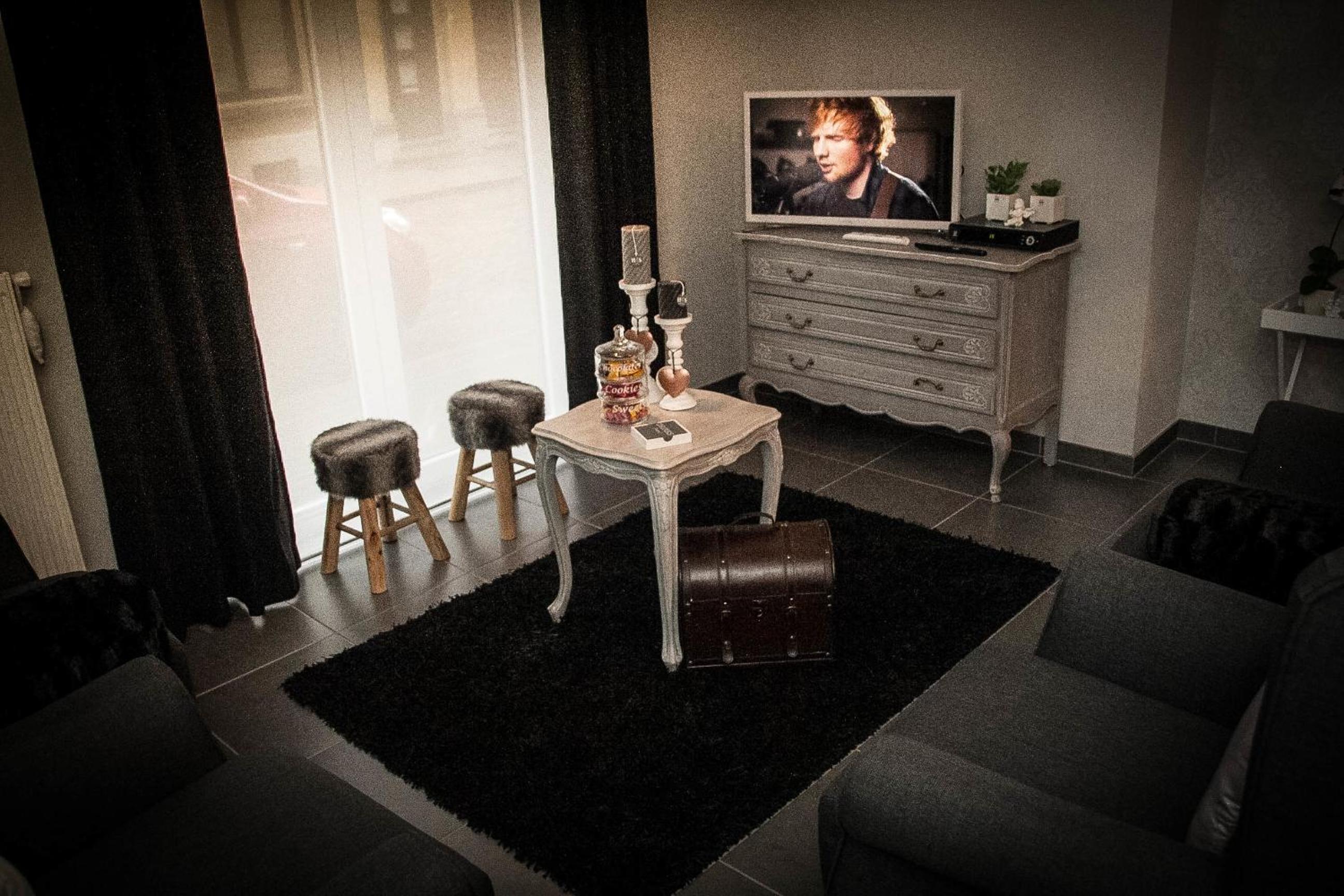 Apartment - Ground Floor - Photo 2