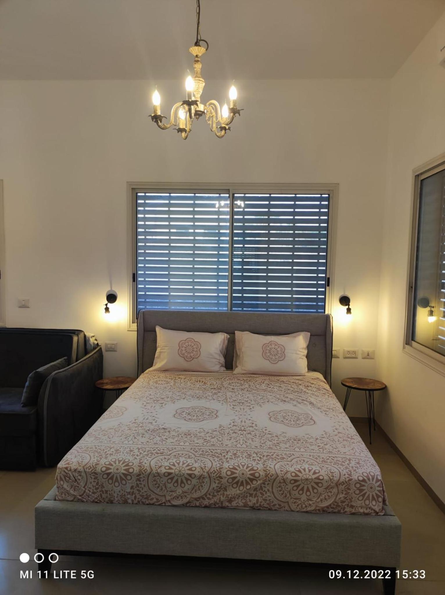 Double Room with Spa Bath - Photo 2