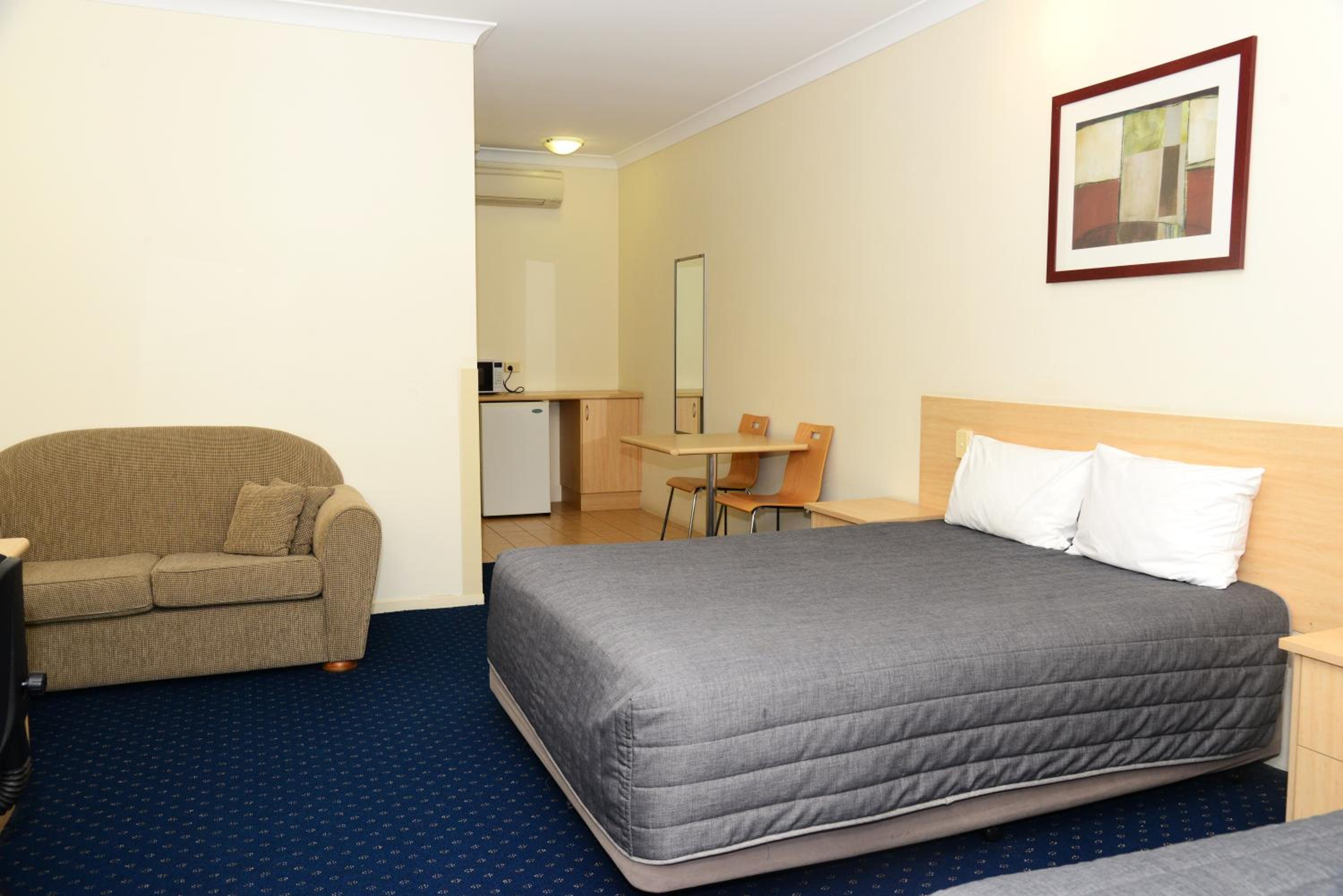 Standard Twin Room photo 1