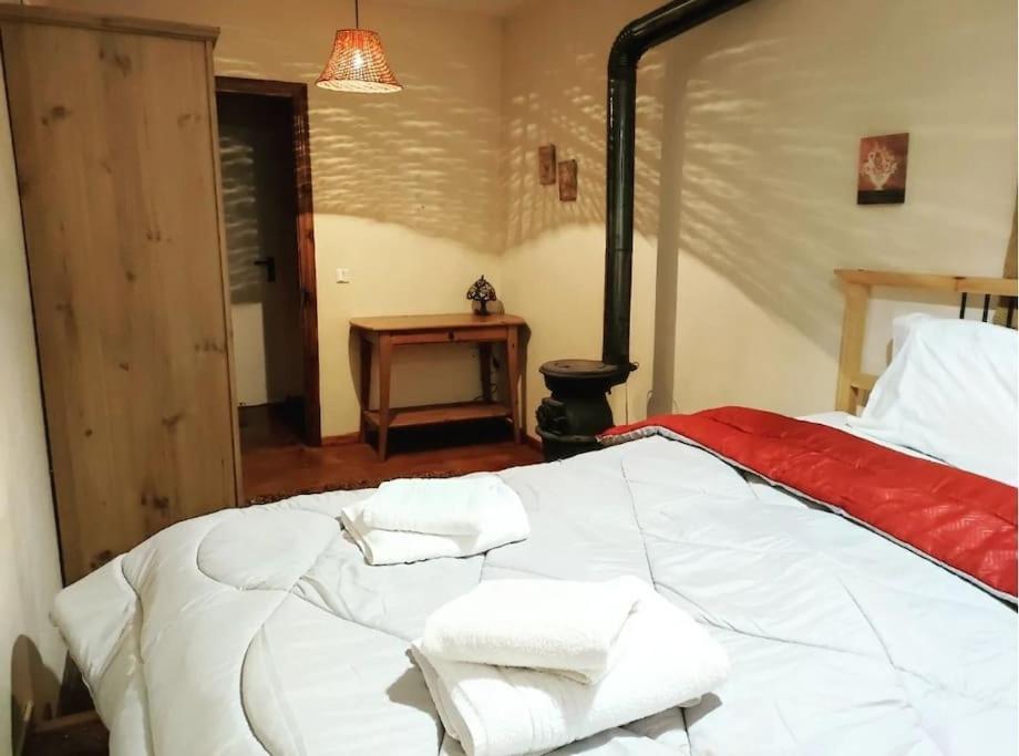 Three-Bedroom House photo 2