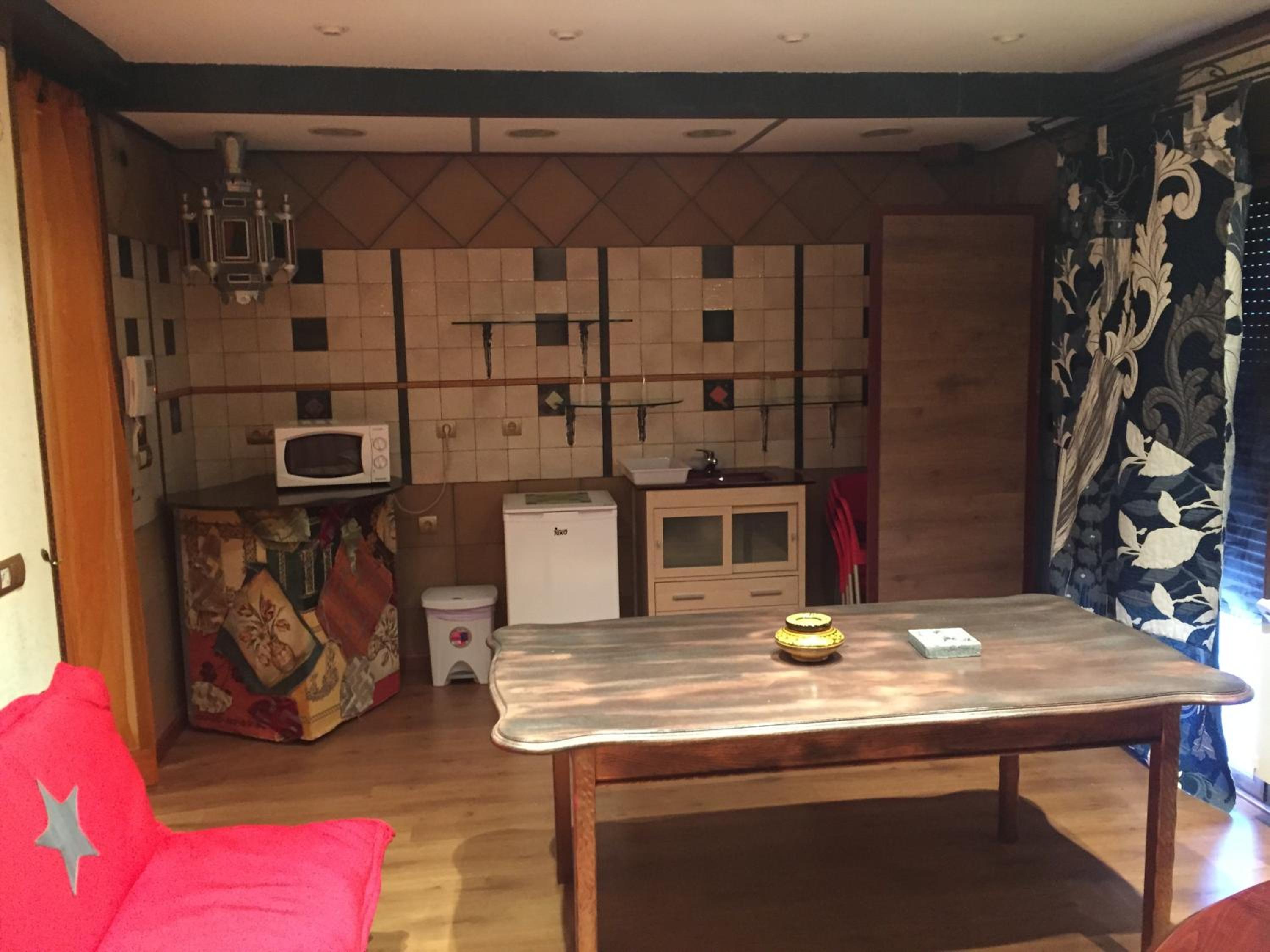 Two-Bedroom Suite - Photo 10