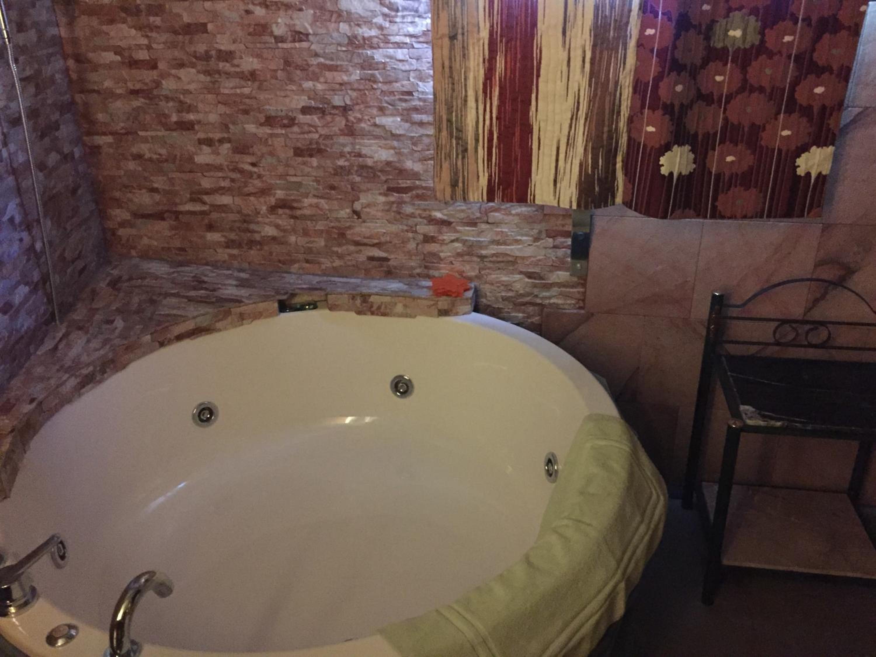 Two-Bedroom Suite - Photo 48