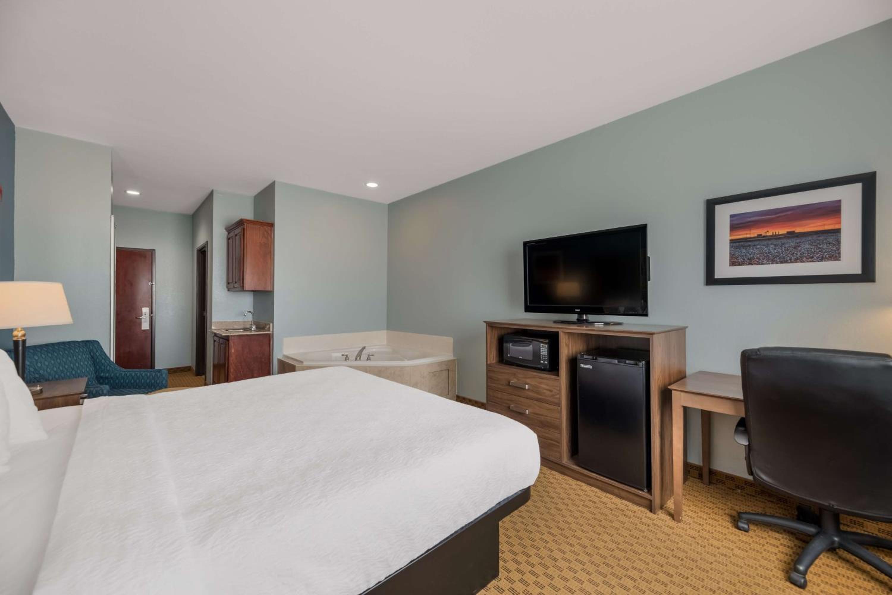 King Room with Spa Bath - Non-Smoking