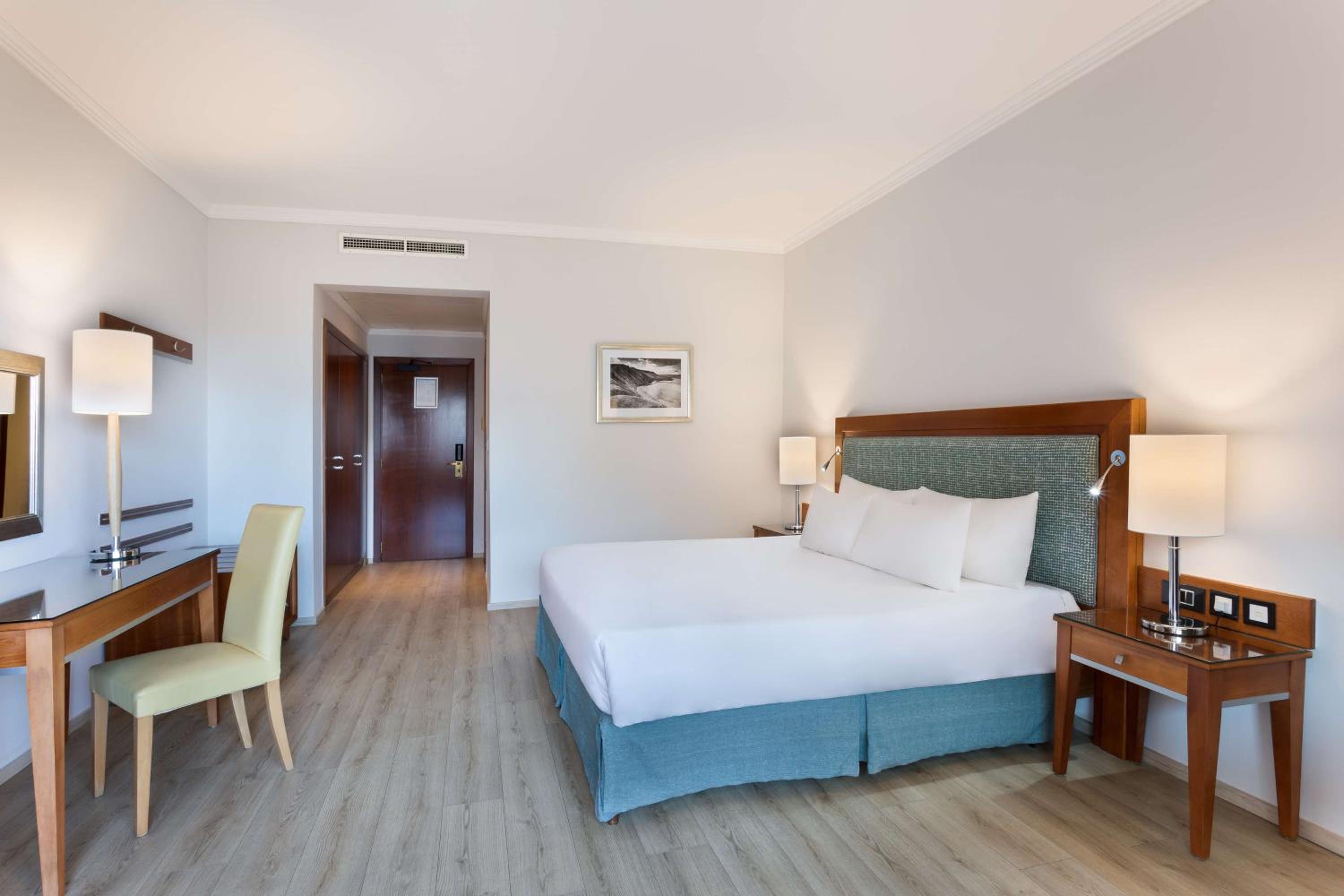 Chambre Supérieure avec Balcon et Vue sur la Mer