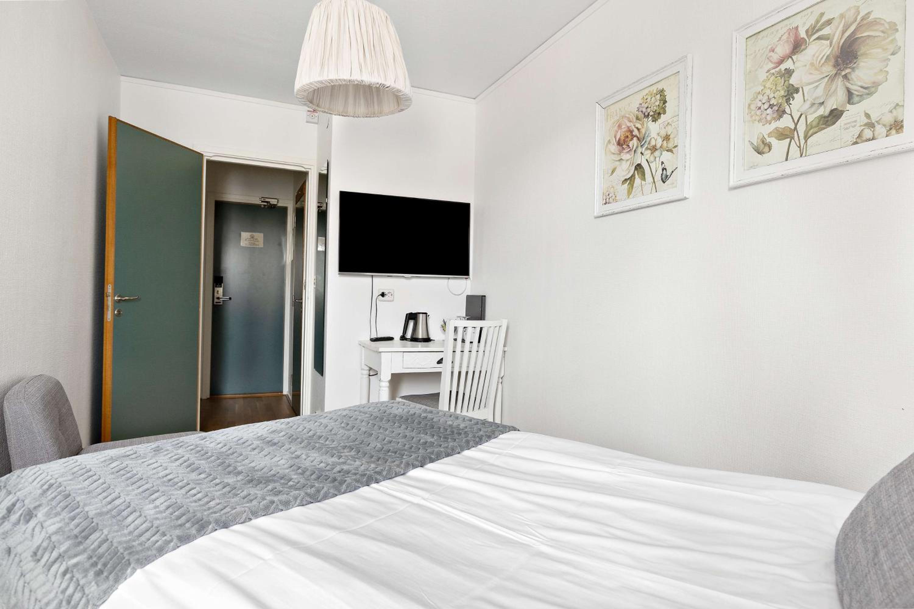 Standard Single Room photo 3