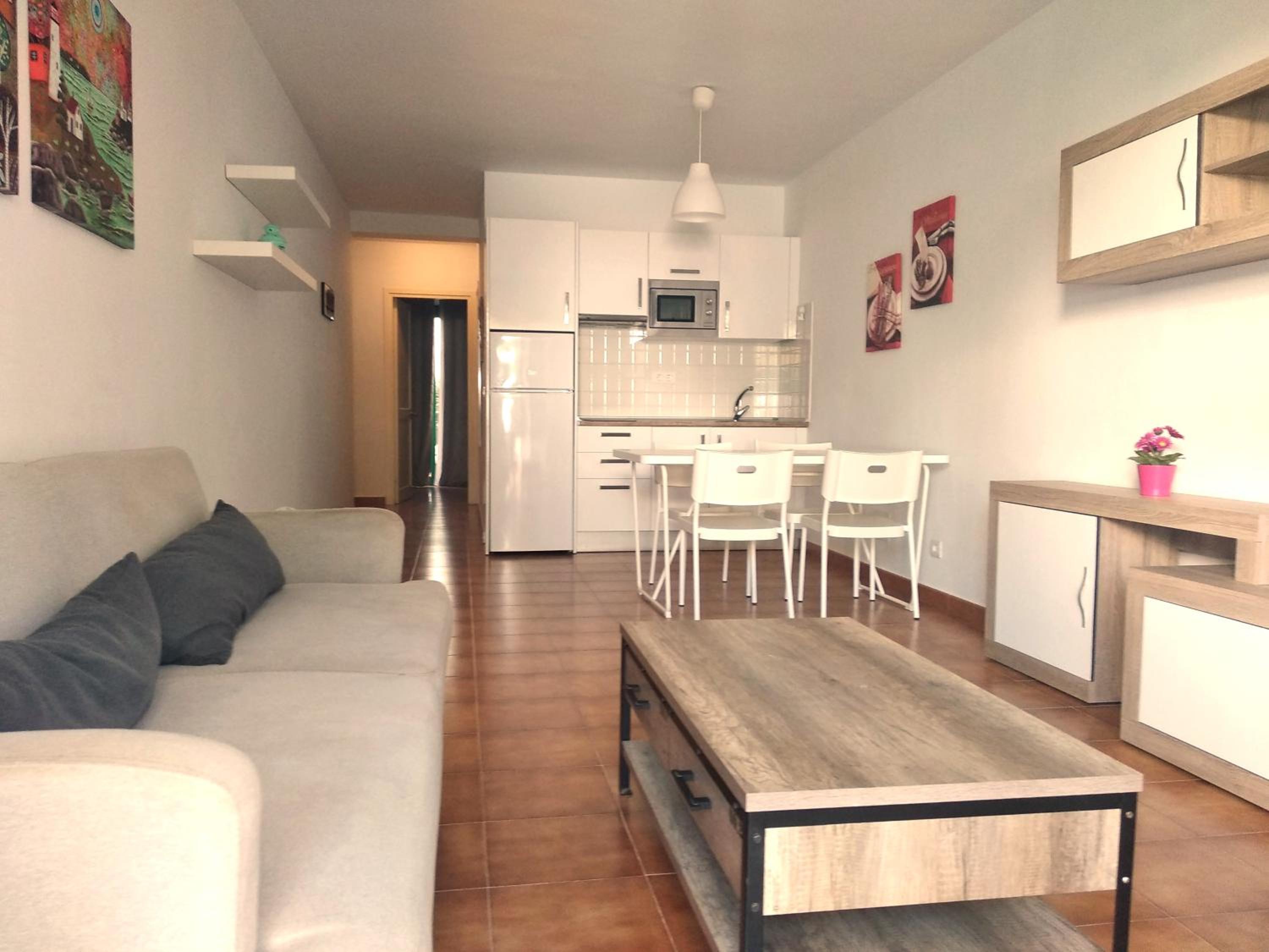 One-Bedroom Apartment photo 3