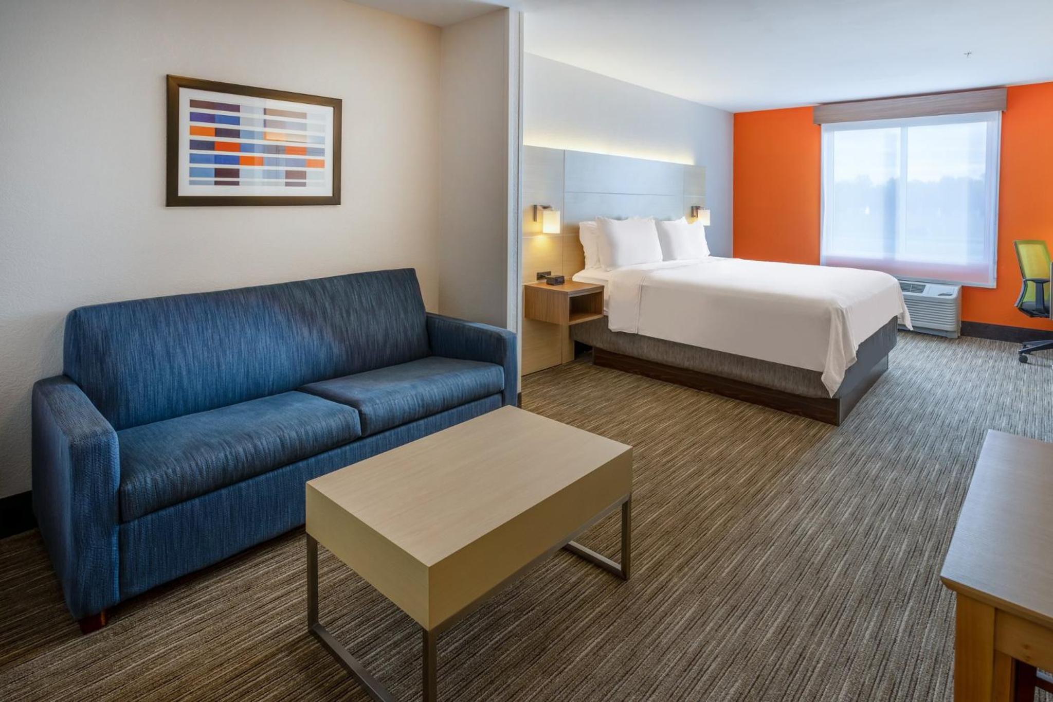 King Suite - Photo 1