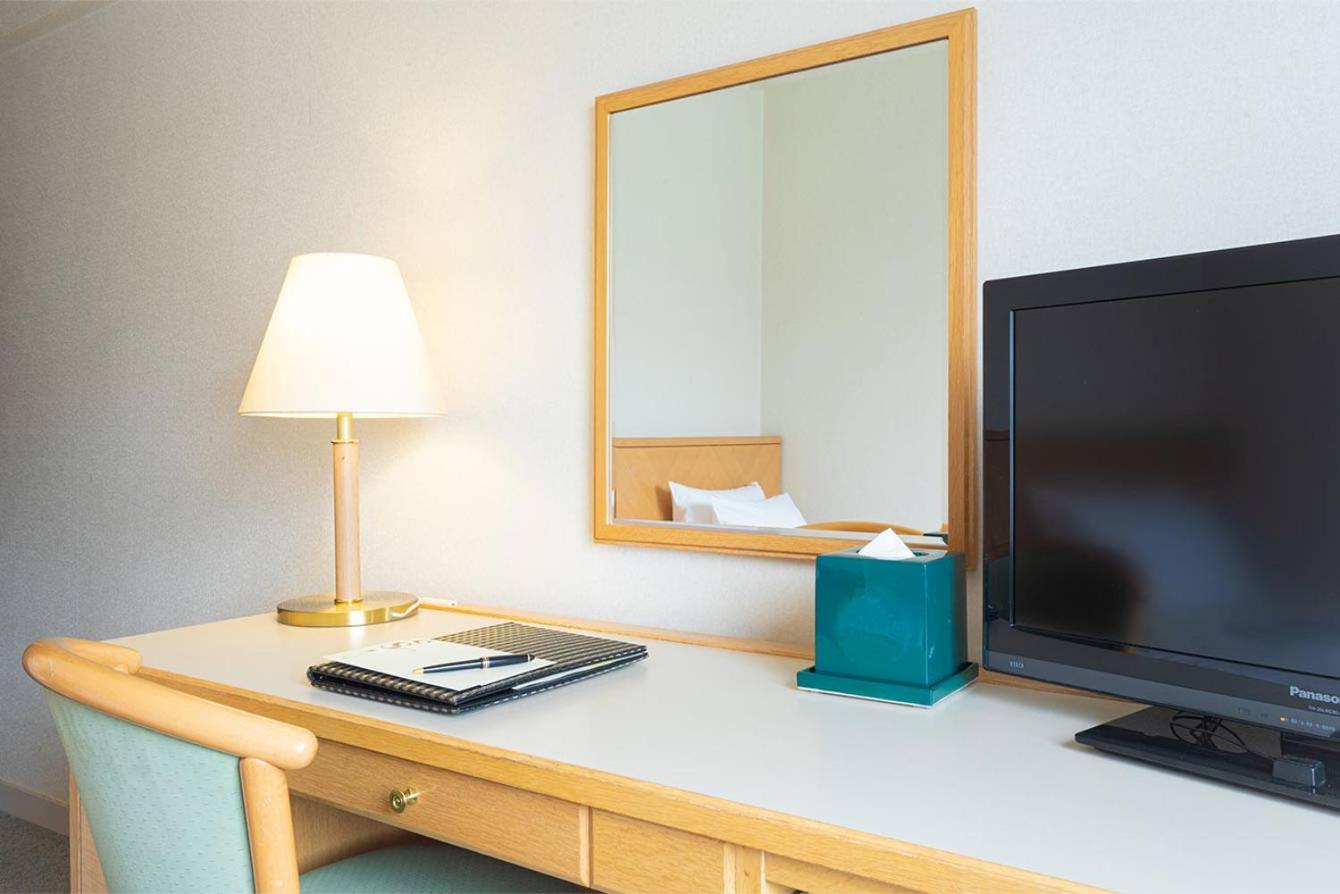 Economy Double Room - South Building photo 2