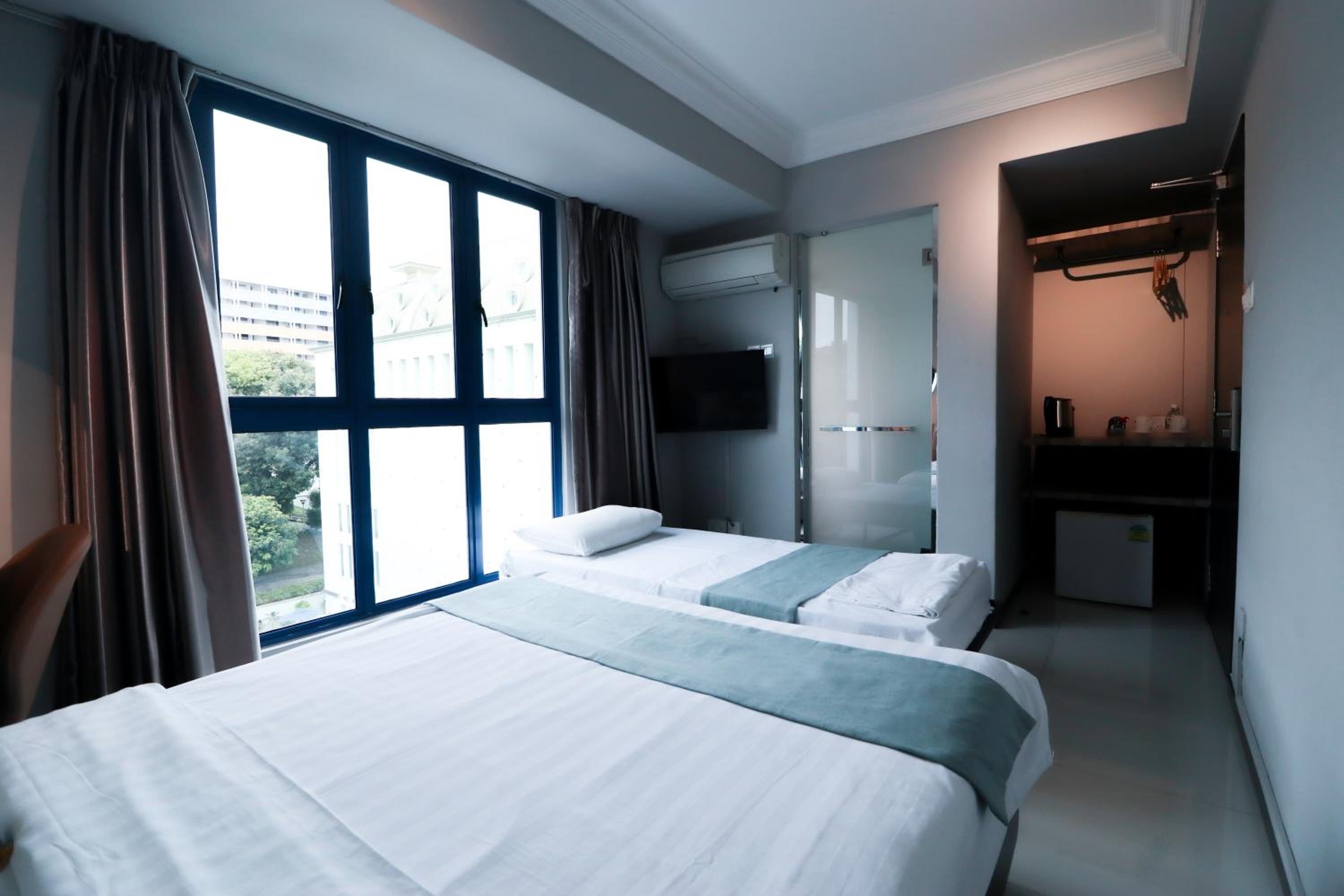 Triple Room (Newly Renovated) photo 2