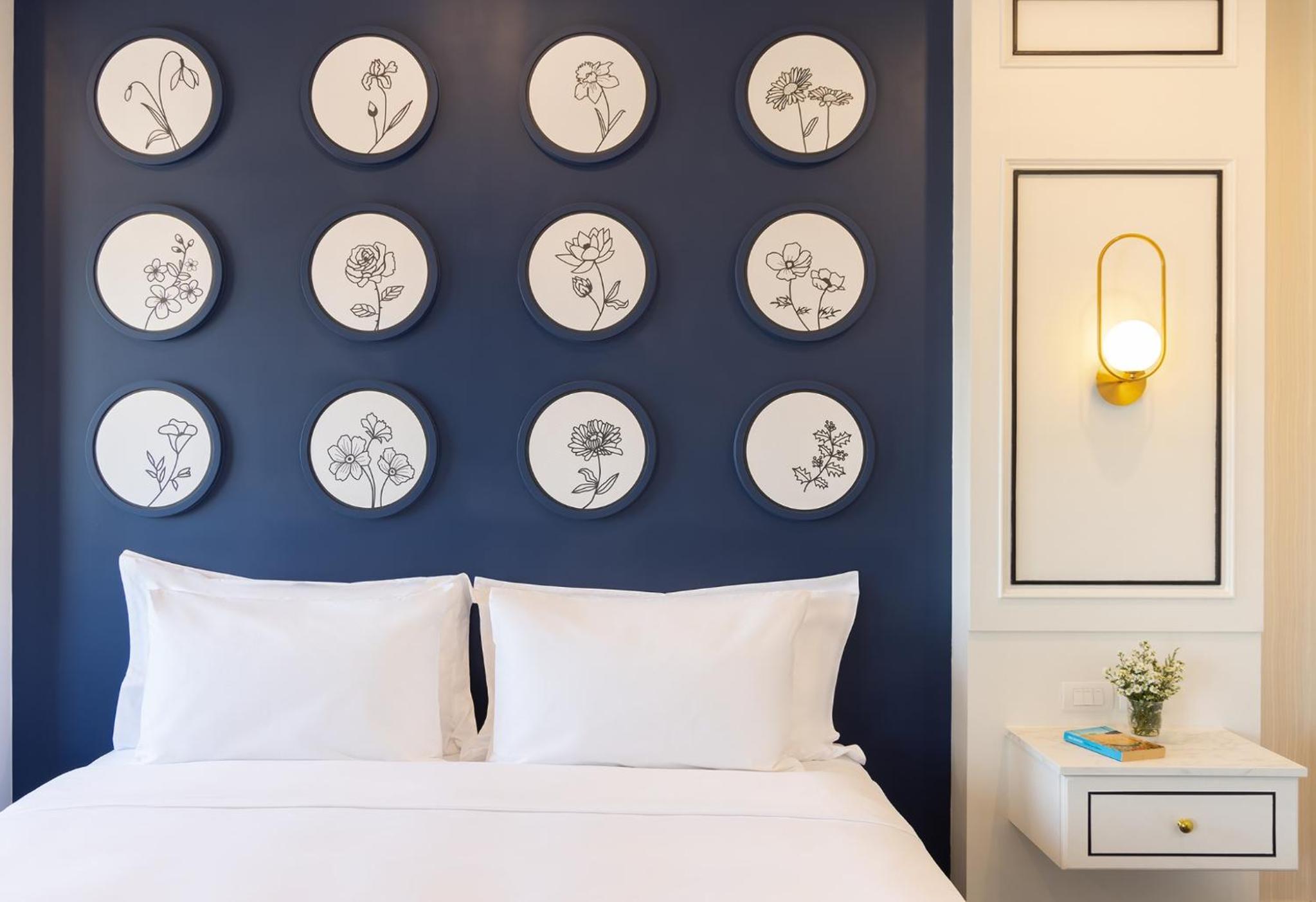 Deluxe Double or Twin Room with Balcony - Photo 1