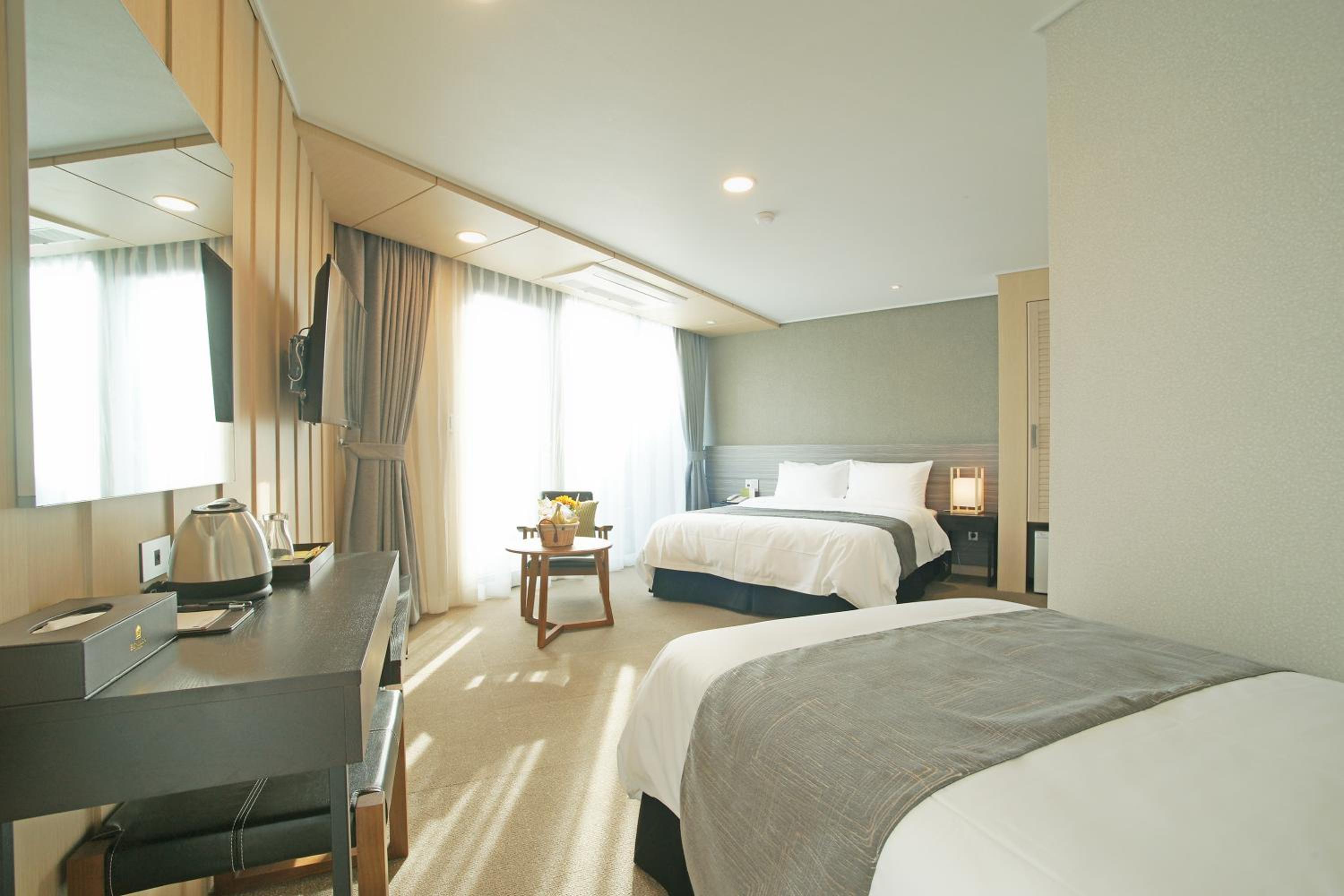 Triple Room with Balcony