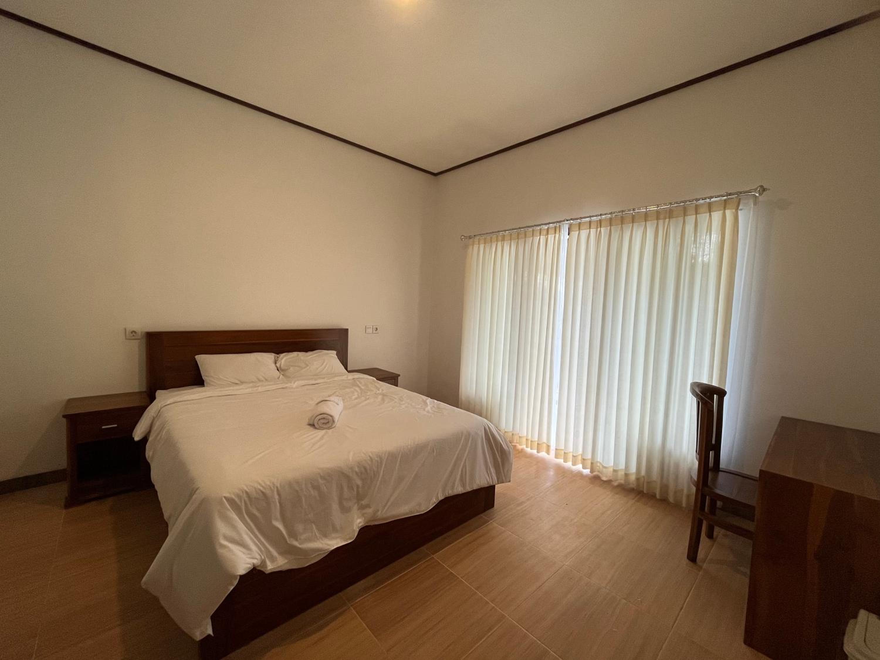 Deluxe Room - Photo 3