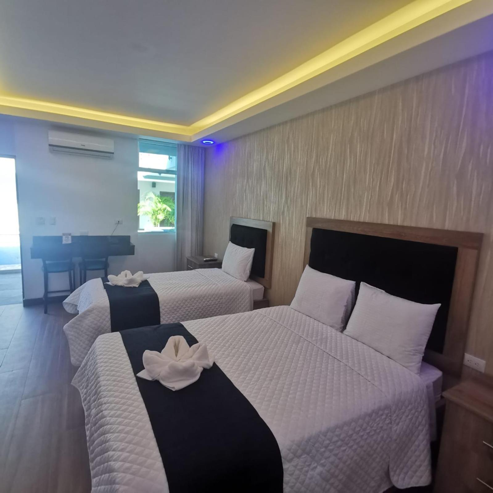 Triple Room with Bathroom