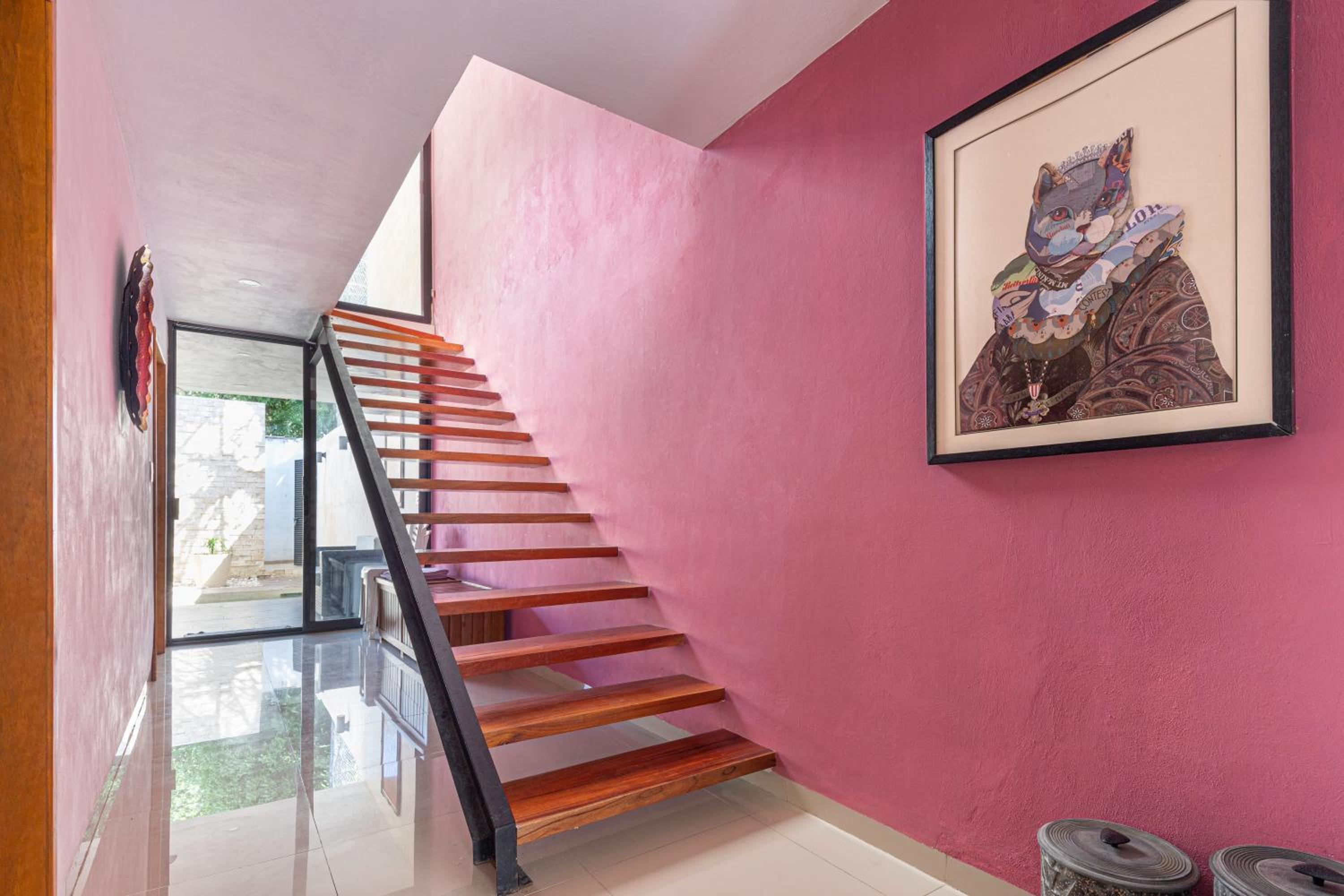 Three-Bedroom House - Photo 7