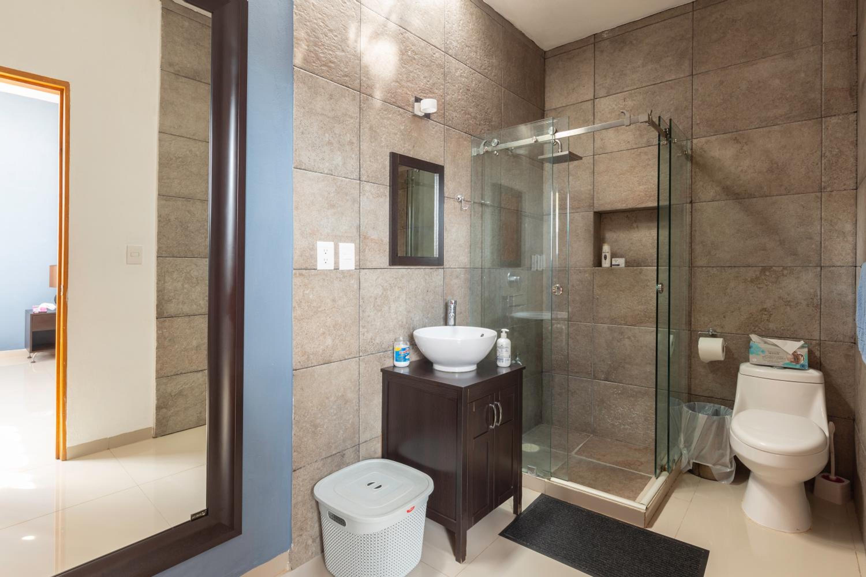 Three-Bedroom House - Photo 6