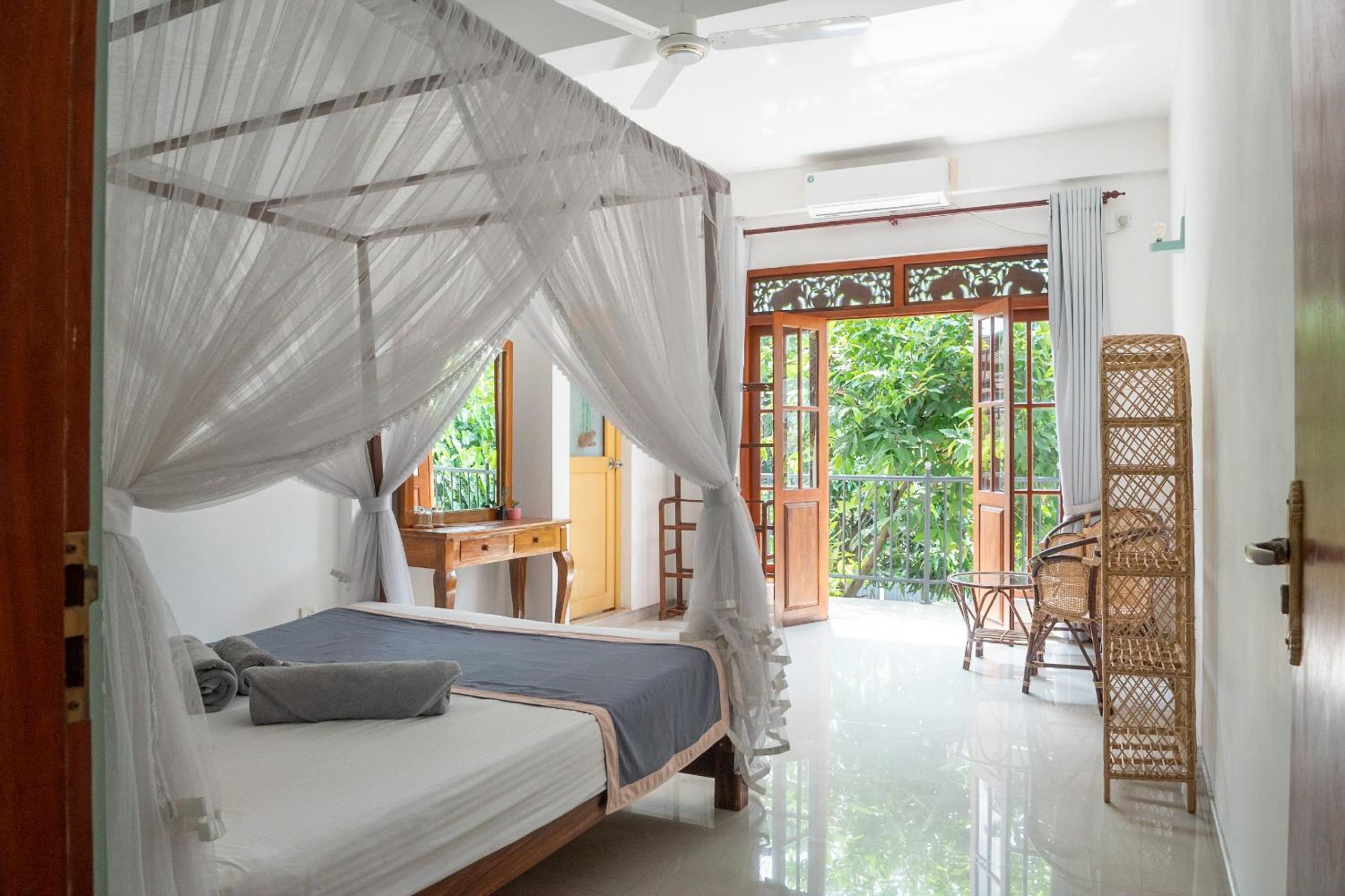 Deluxe Double Room with Balcony photo 1