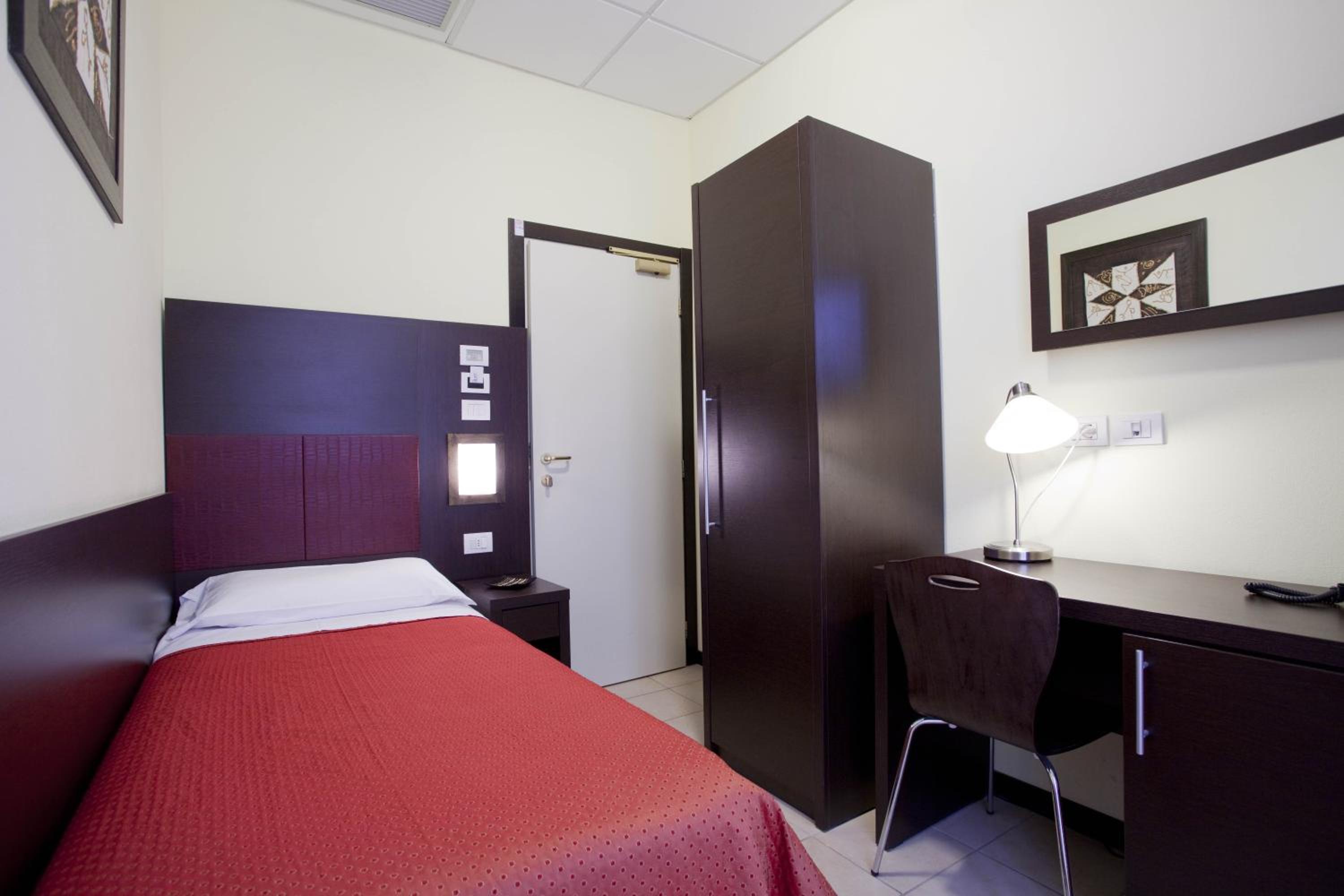 Standard Single Room photo 1