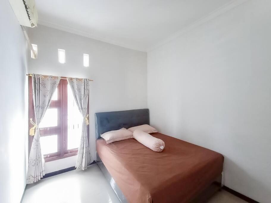 Three-Bedroom Villa photo 1