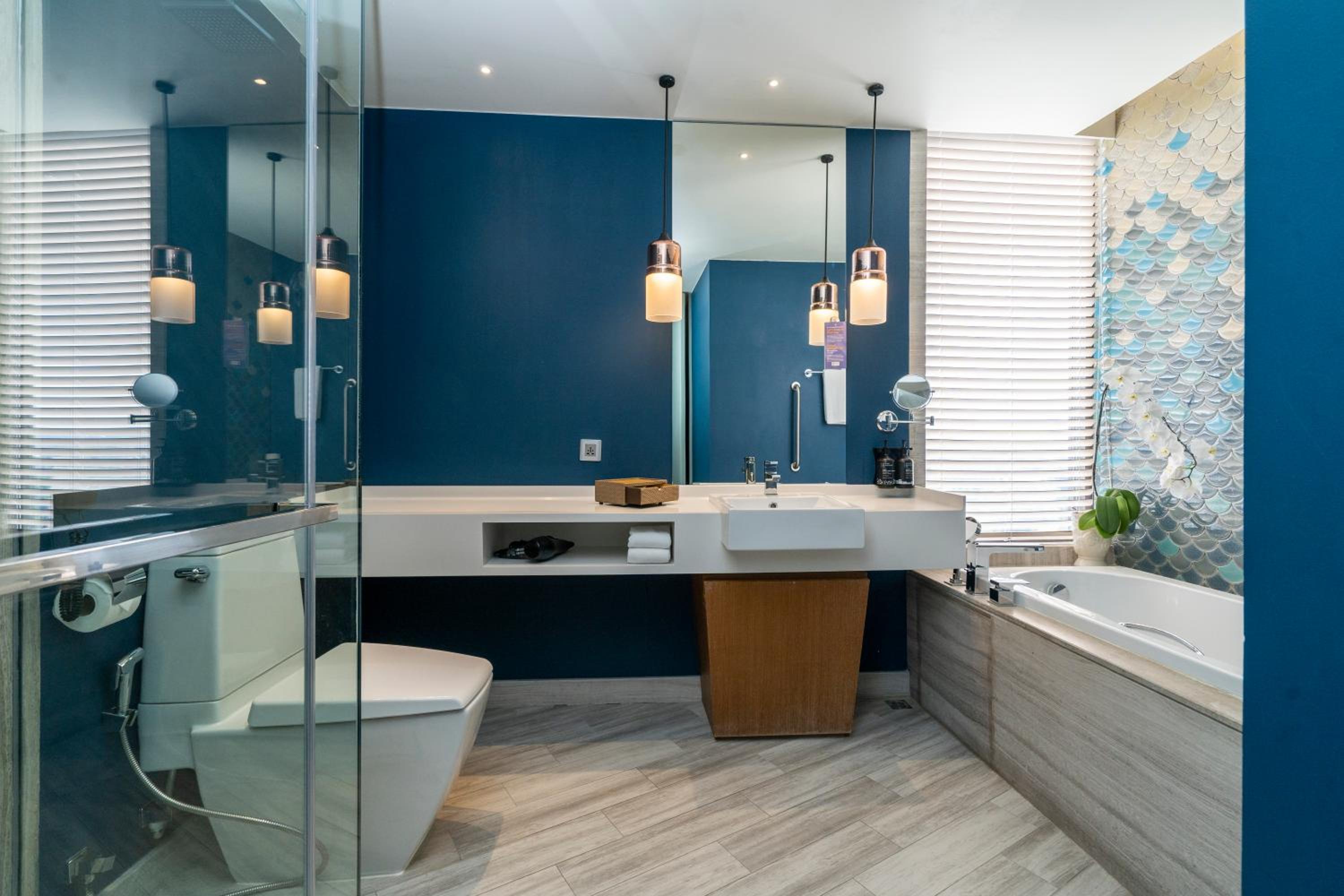 One-Bedroom Suite with Ocean View