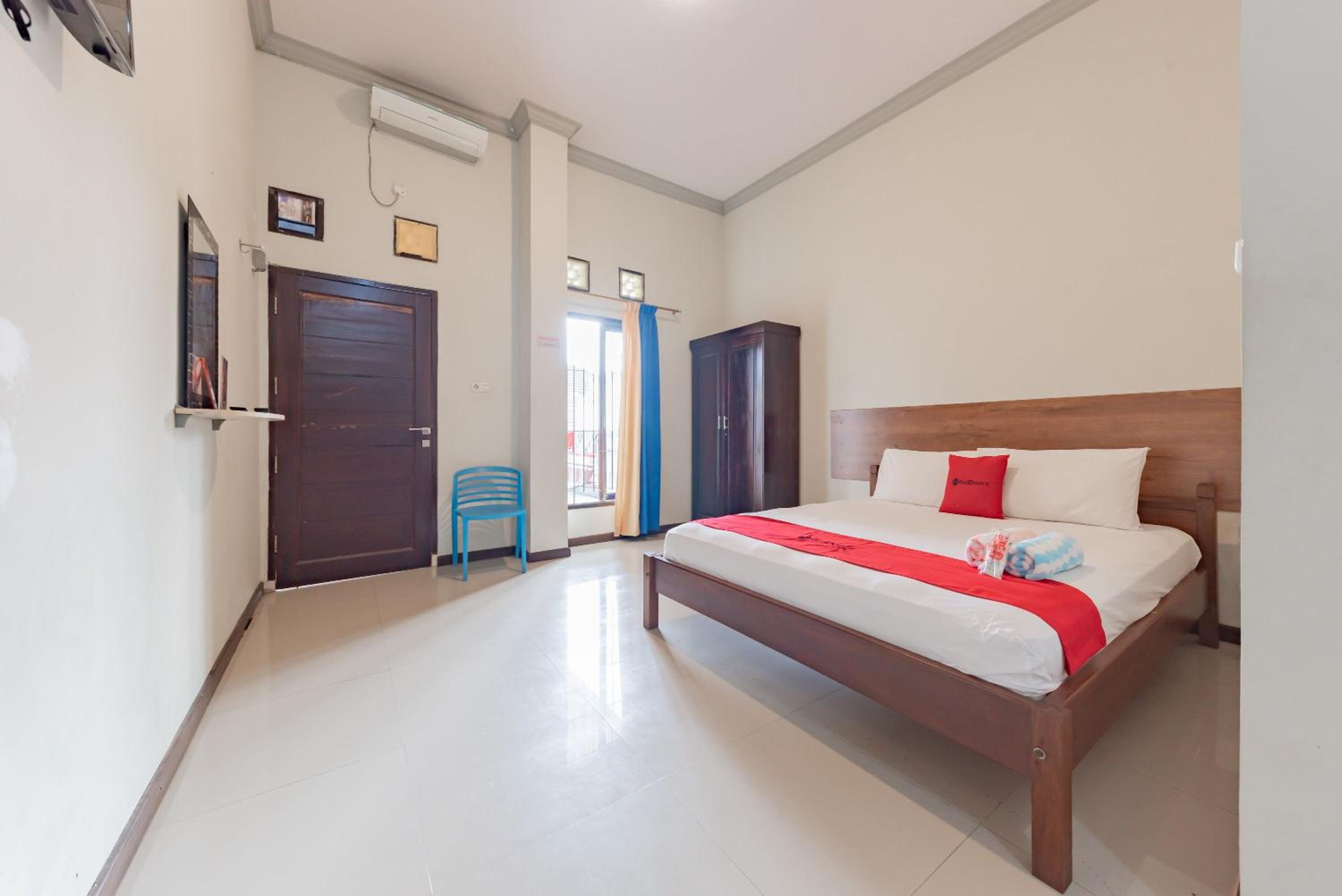 Deluxe Room - Photo 1