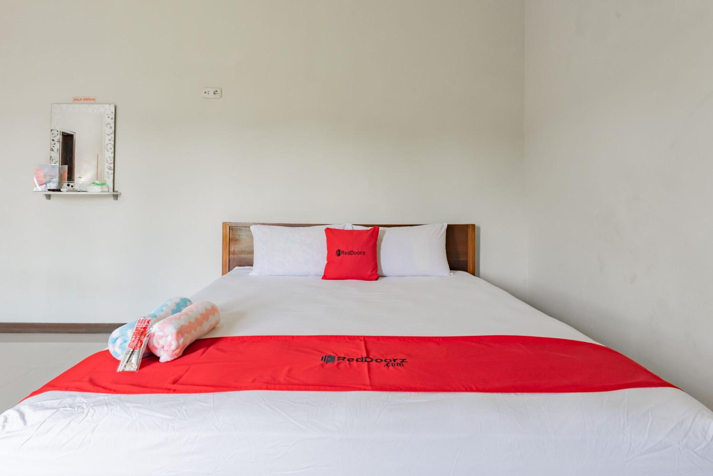 Double Room - Photo 6