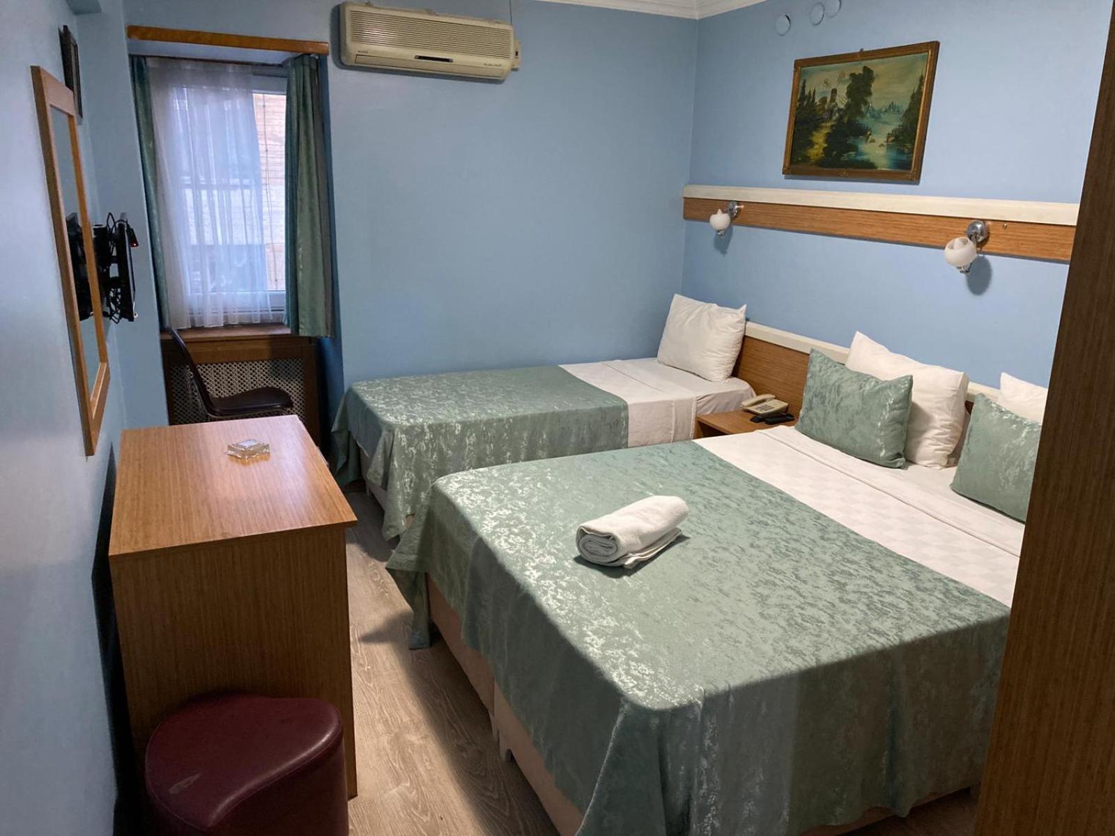 Standard Twin Room photo 3