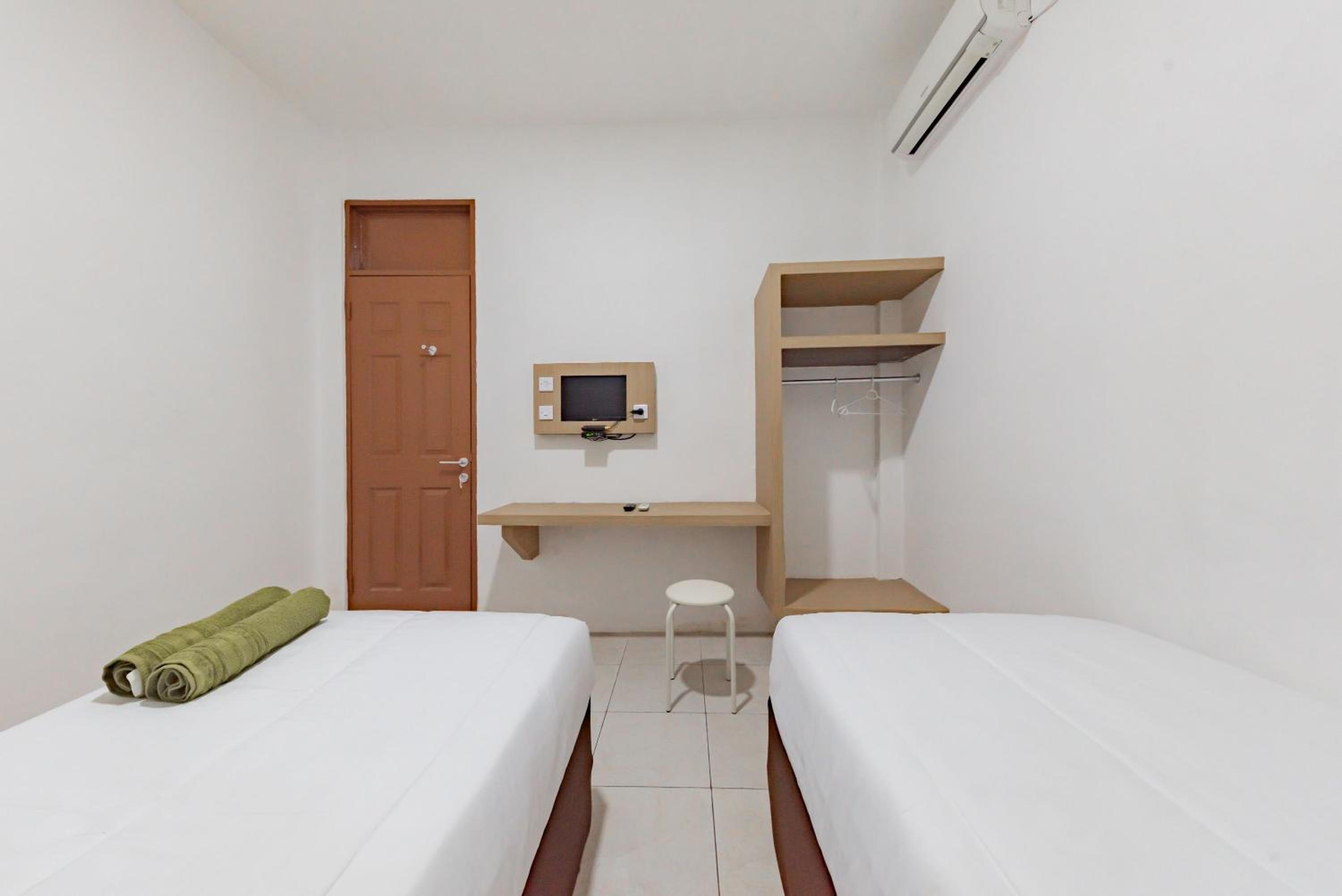 Superior Twin Room - Photo 1