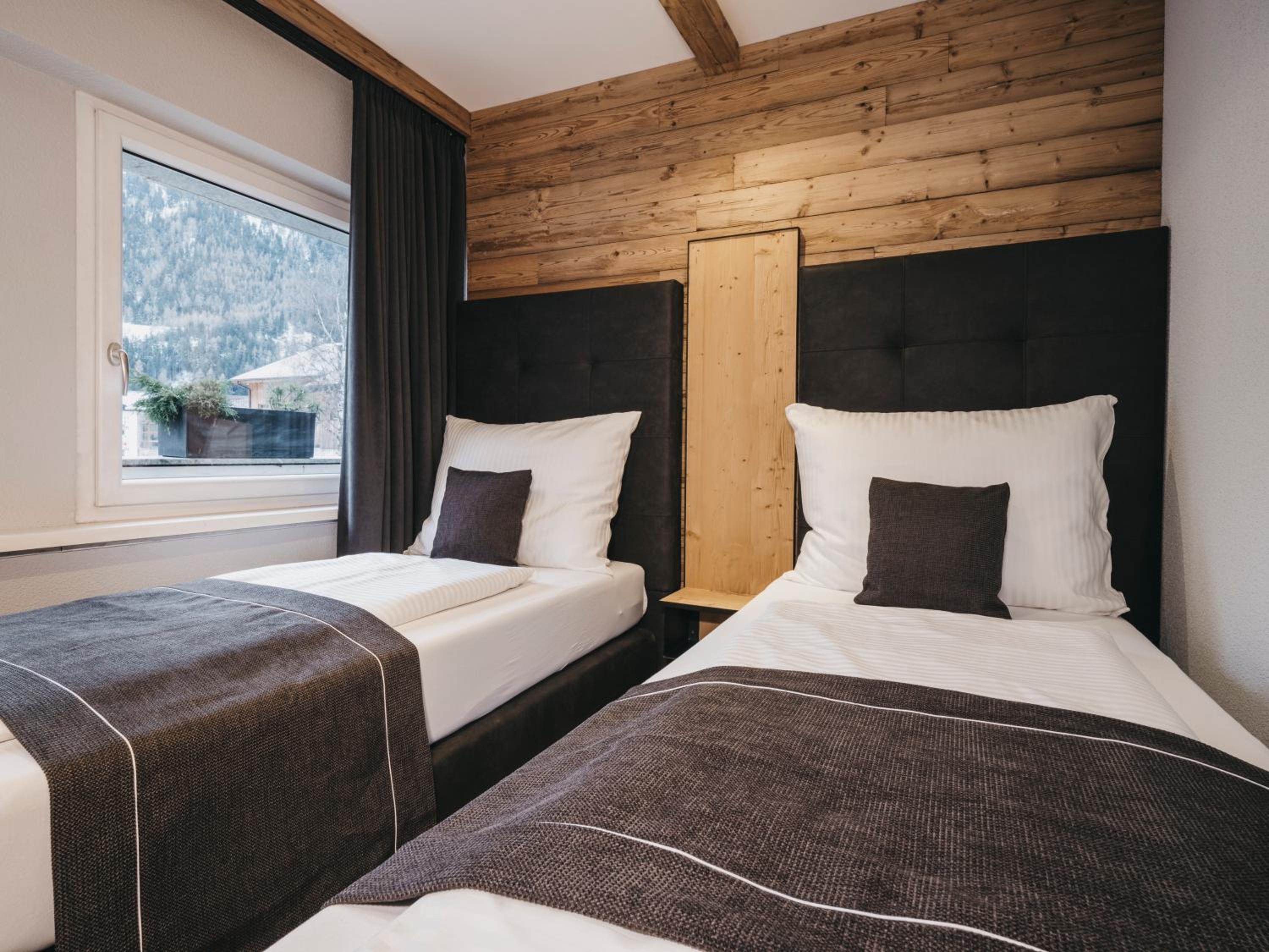 Suite with two bedrooms photo 2