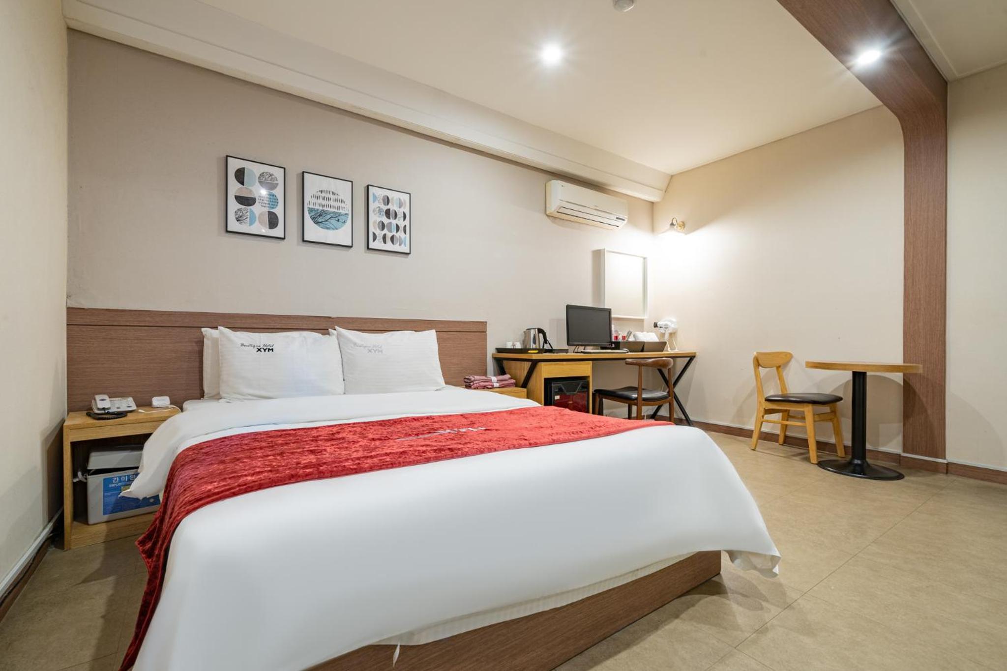 Economy Double Room - Photo 6