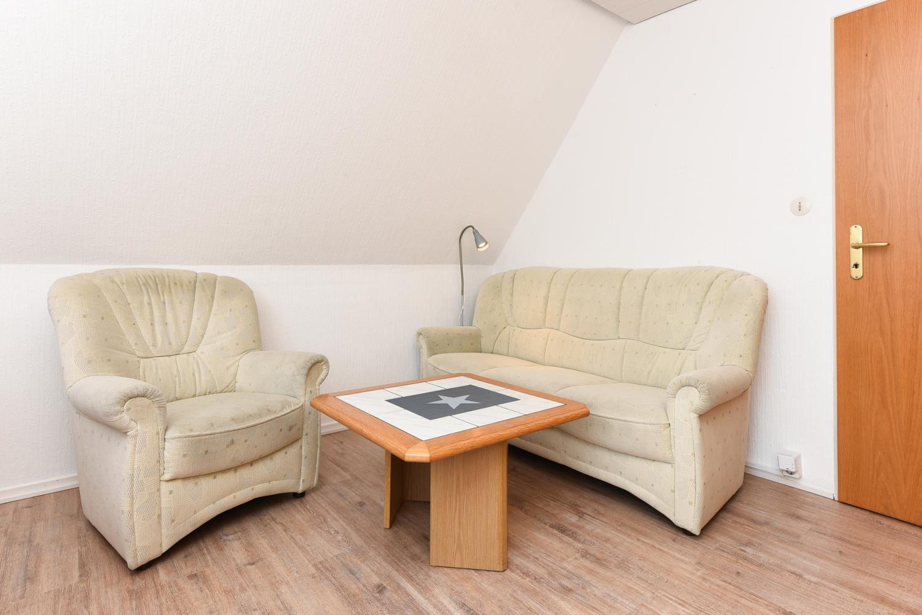 One-Bedroom Apartment photo 2