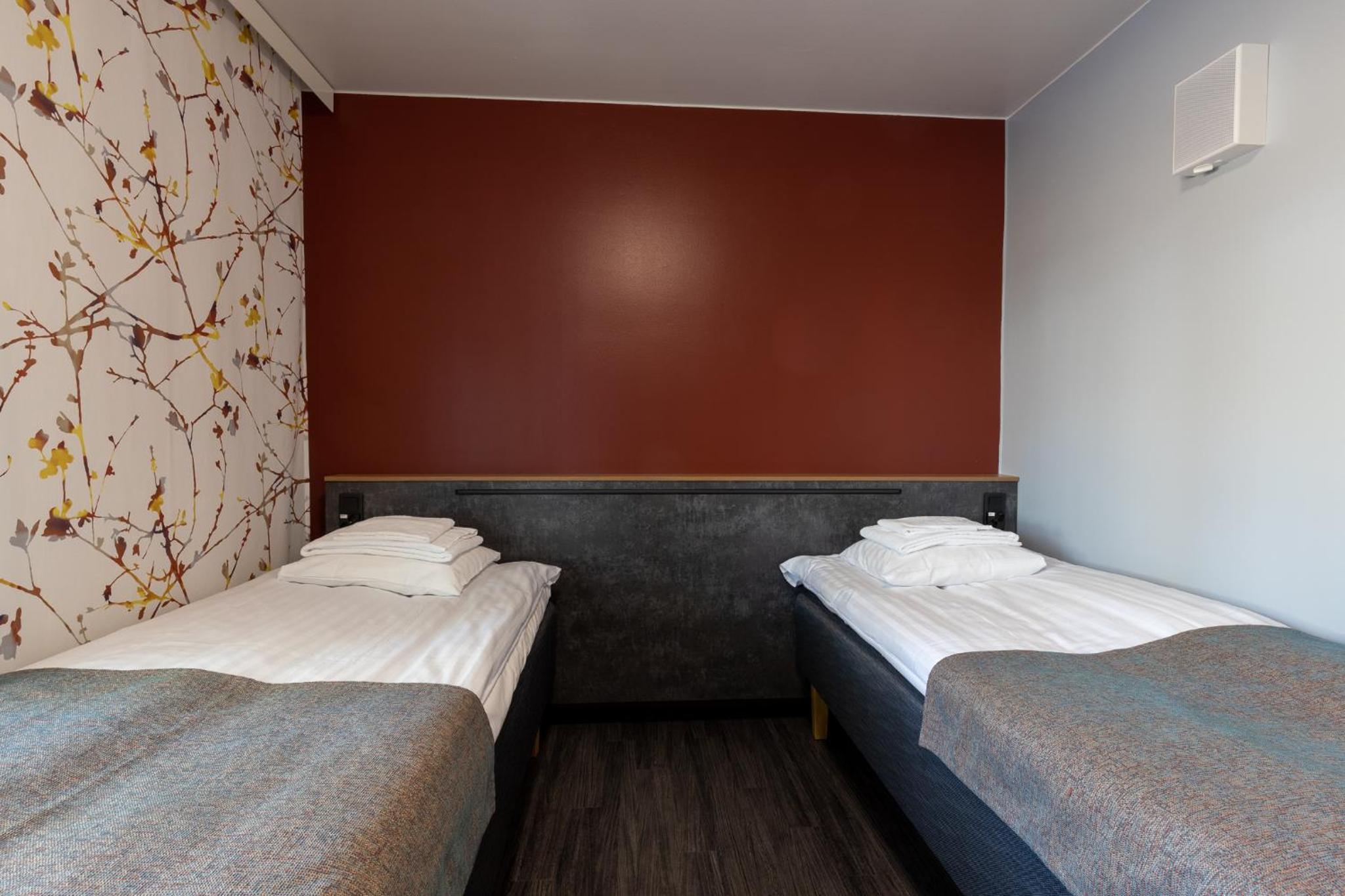 Standard Twin Room photo 2