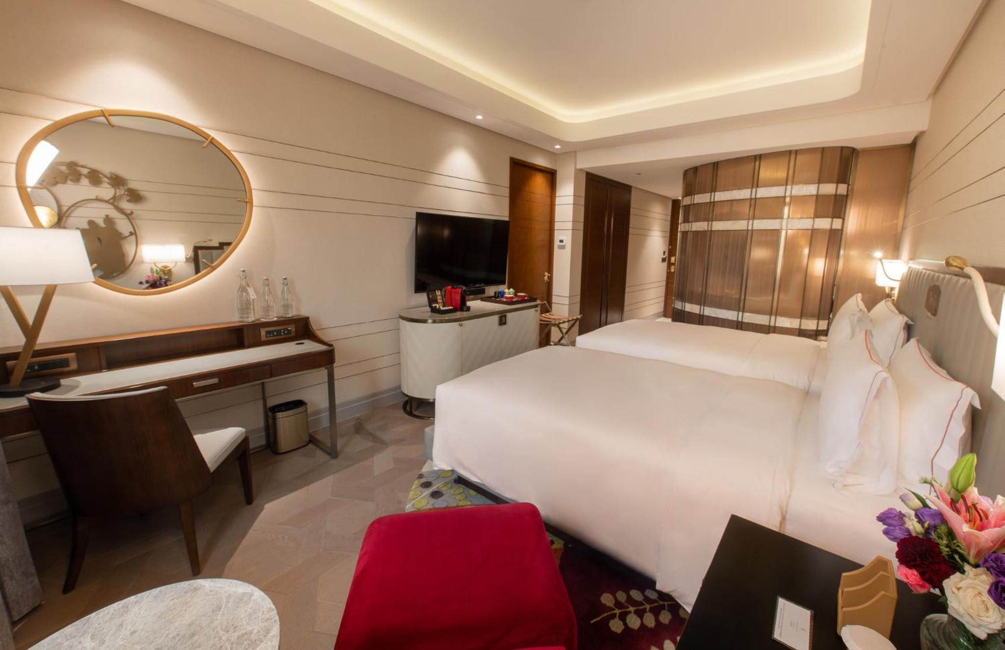 Deluxe Twin Room photo 2