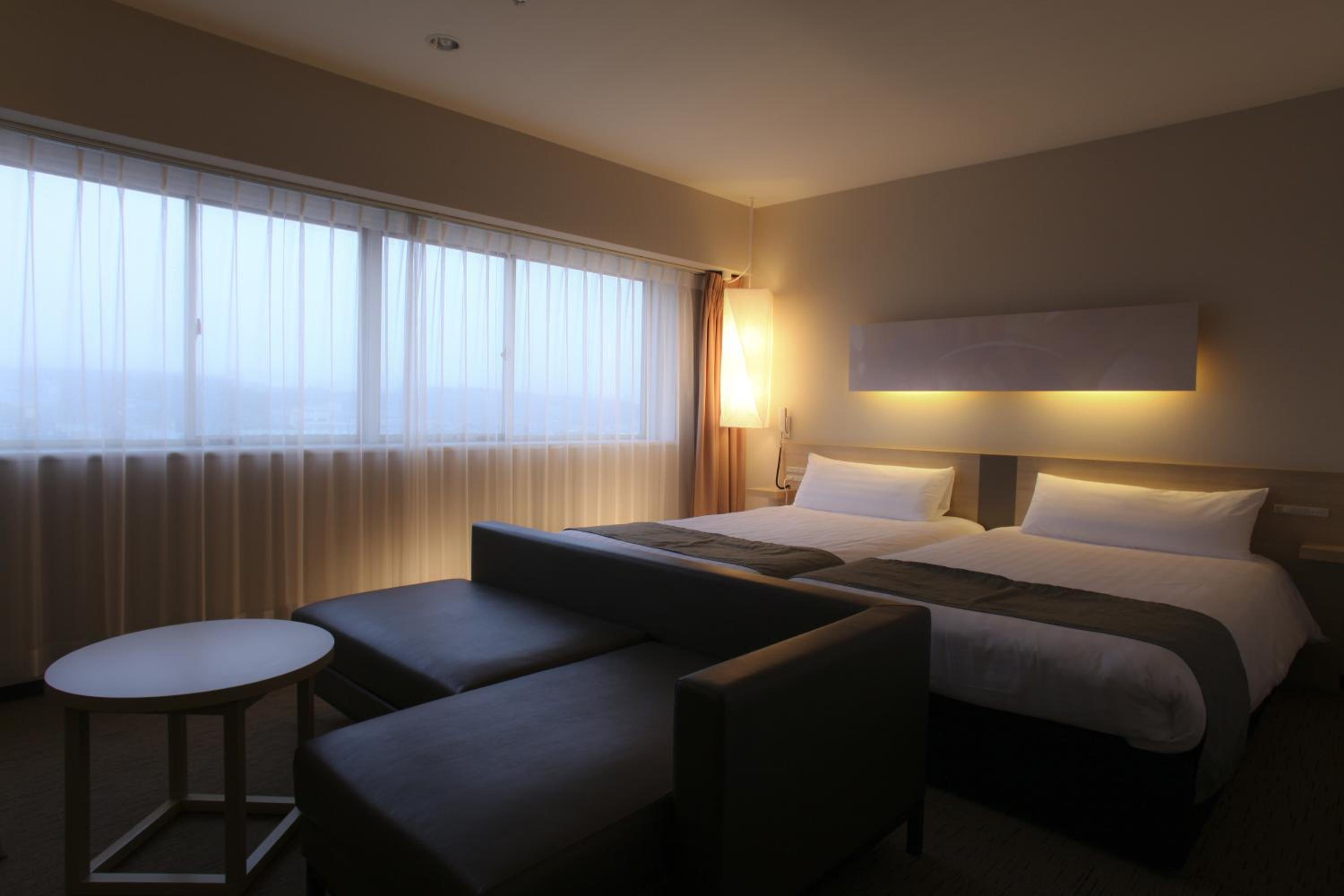 Twin Room with Sea View - Top Floor - Smoking - Photo 2
