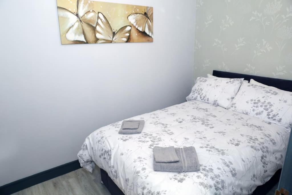 Two-Bedroom Apartment photo 1