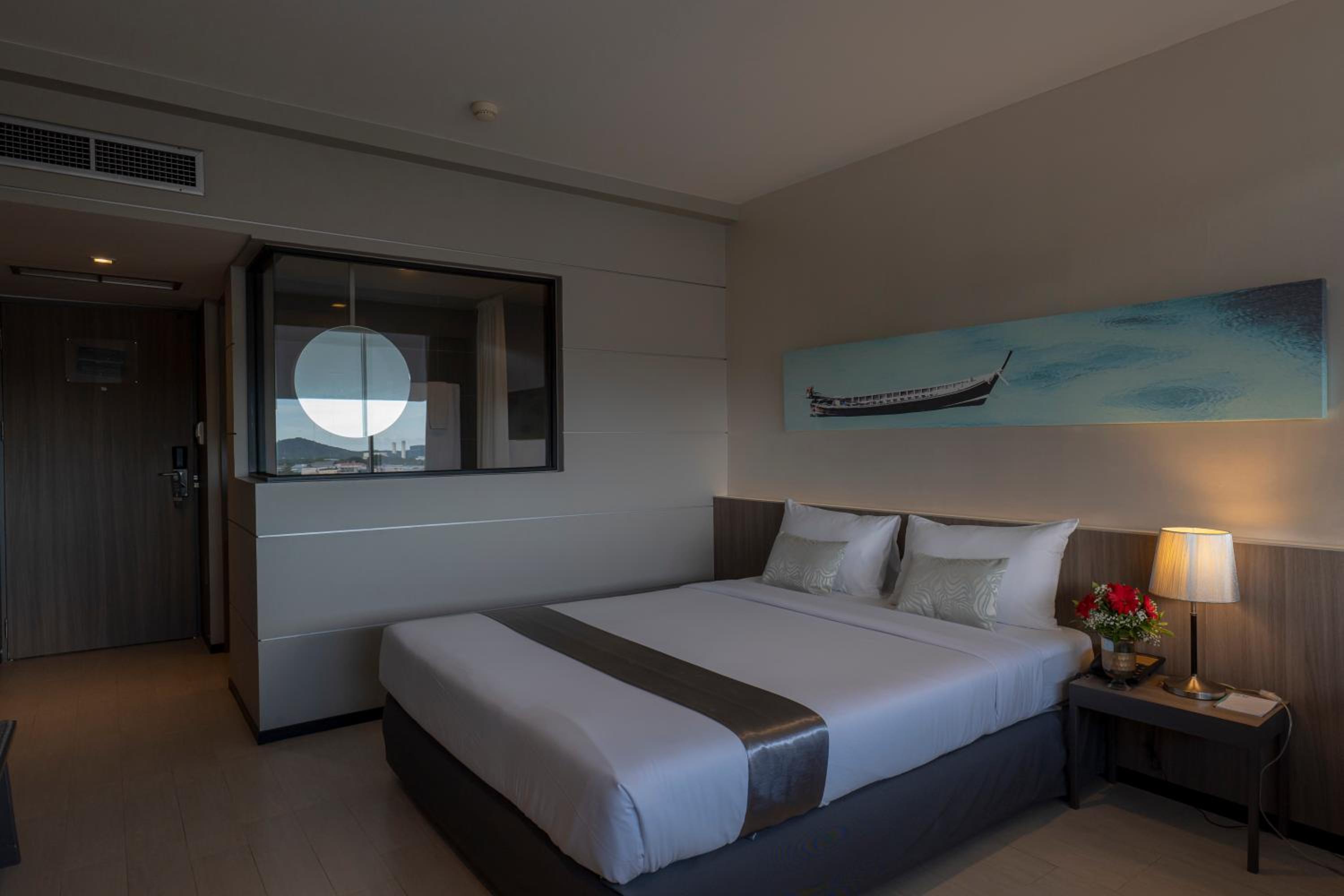 Premium Deluxe Double Room - Photo 2