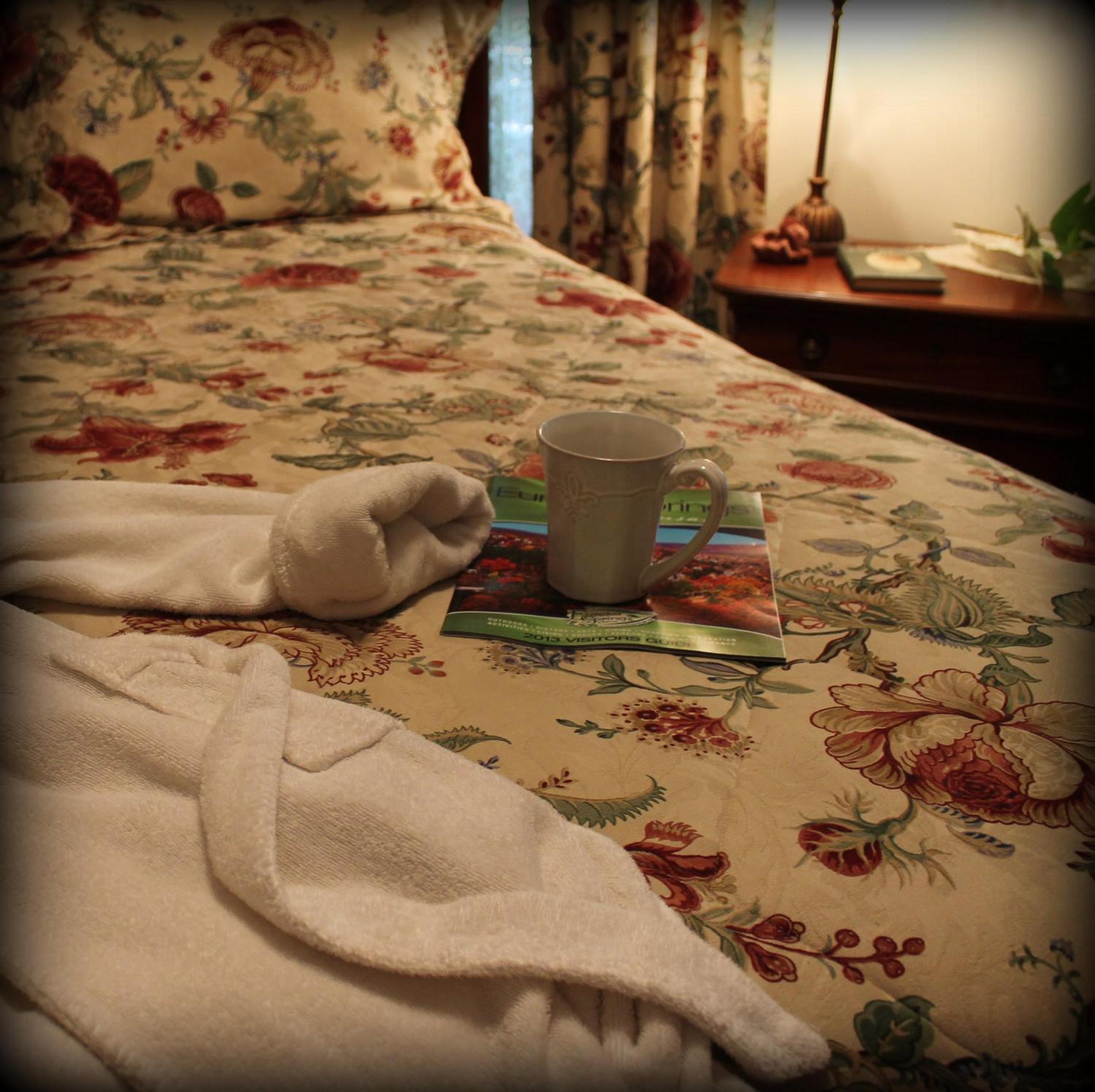 Queen Suite photo 3