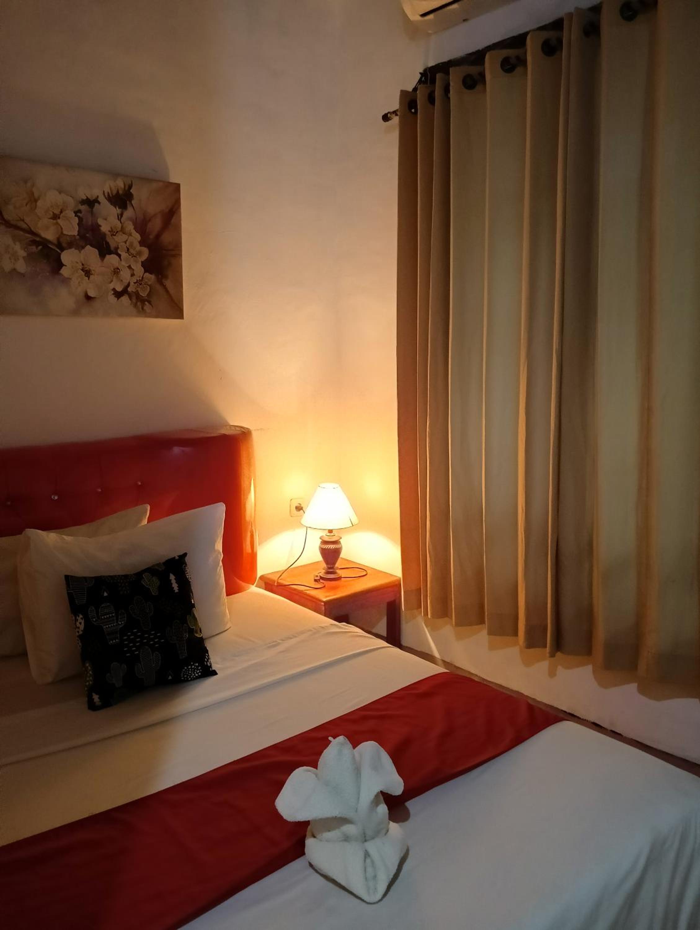 Double Room - Photo 3