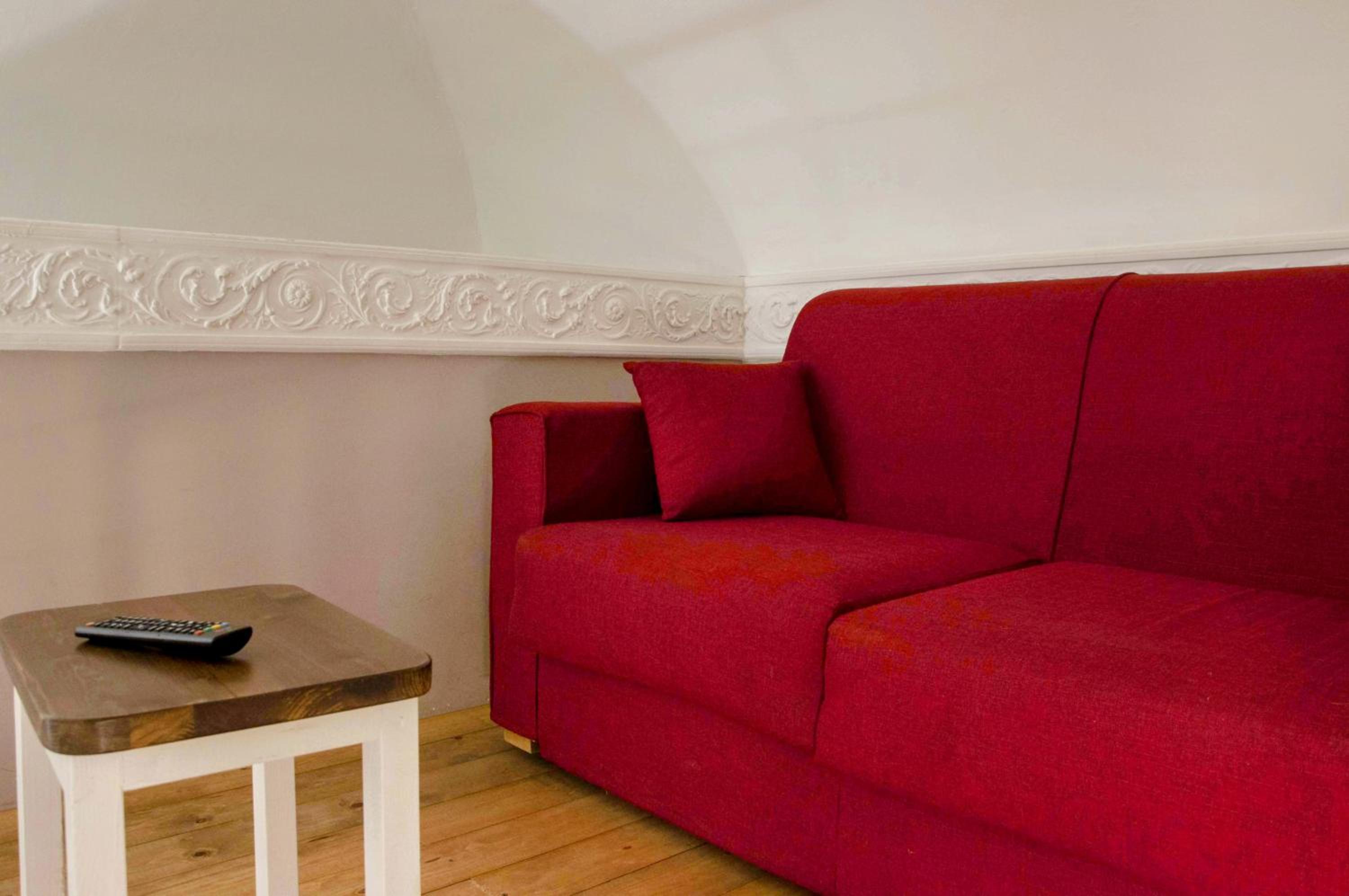 Standard Double Room - Photo 9