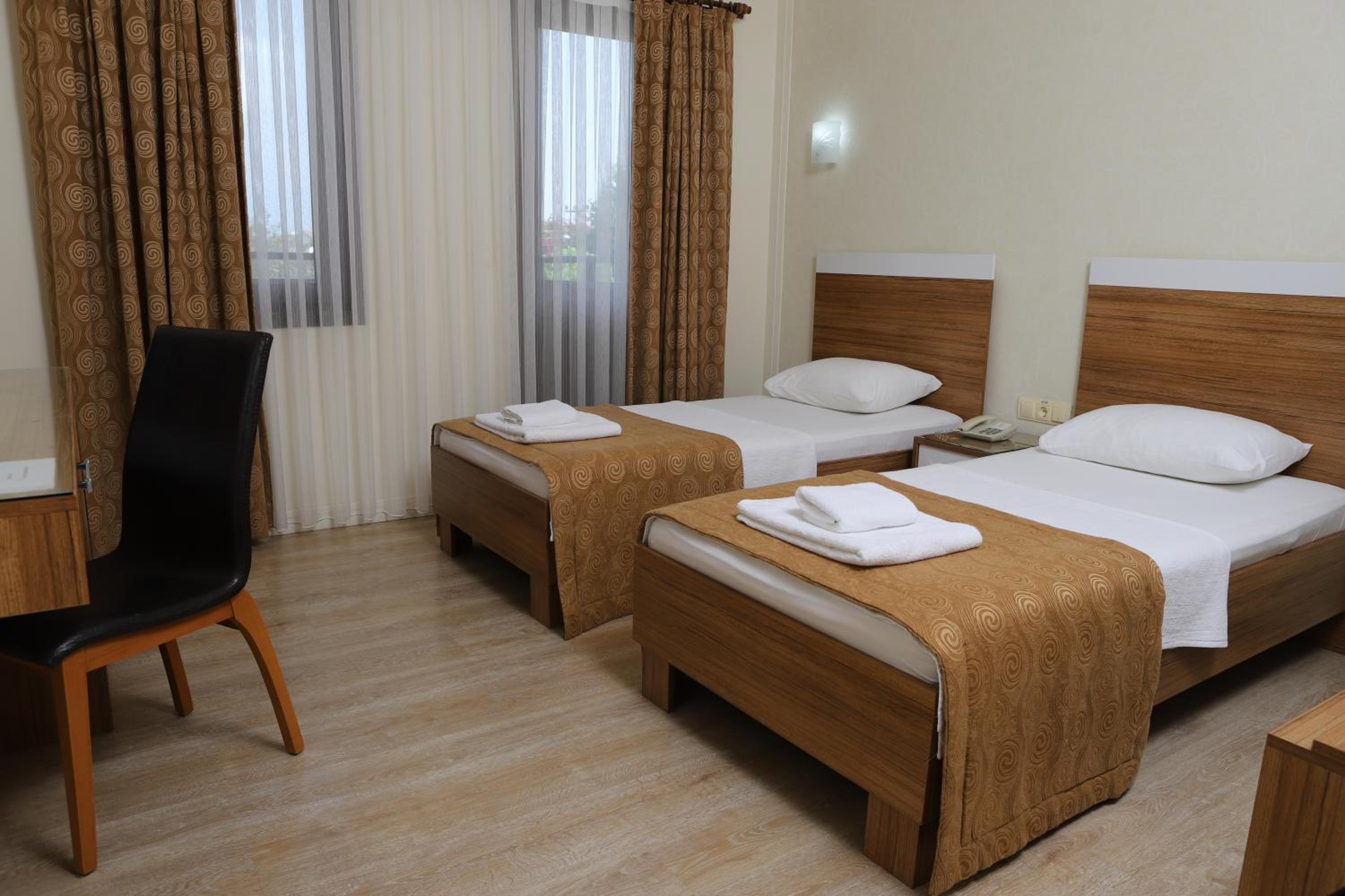 Double or Twin Room photo 2