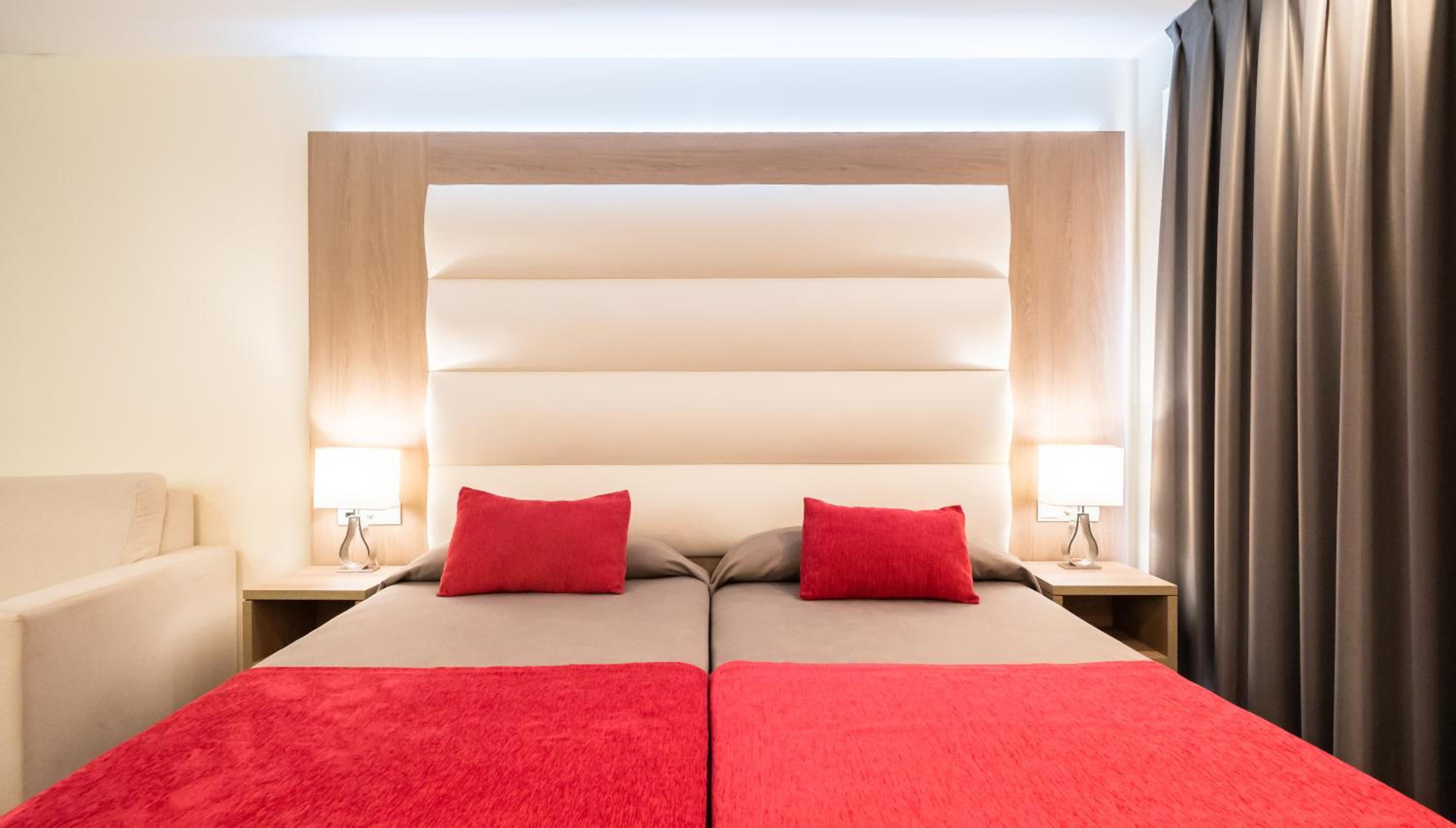 Premium Double Room (2 Adults) - Photo 1