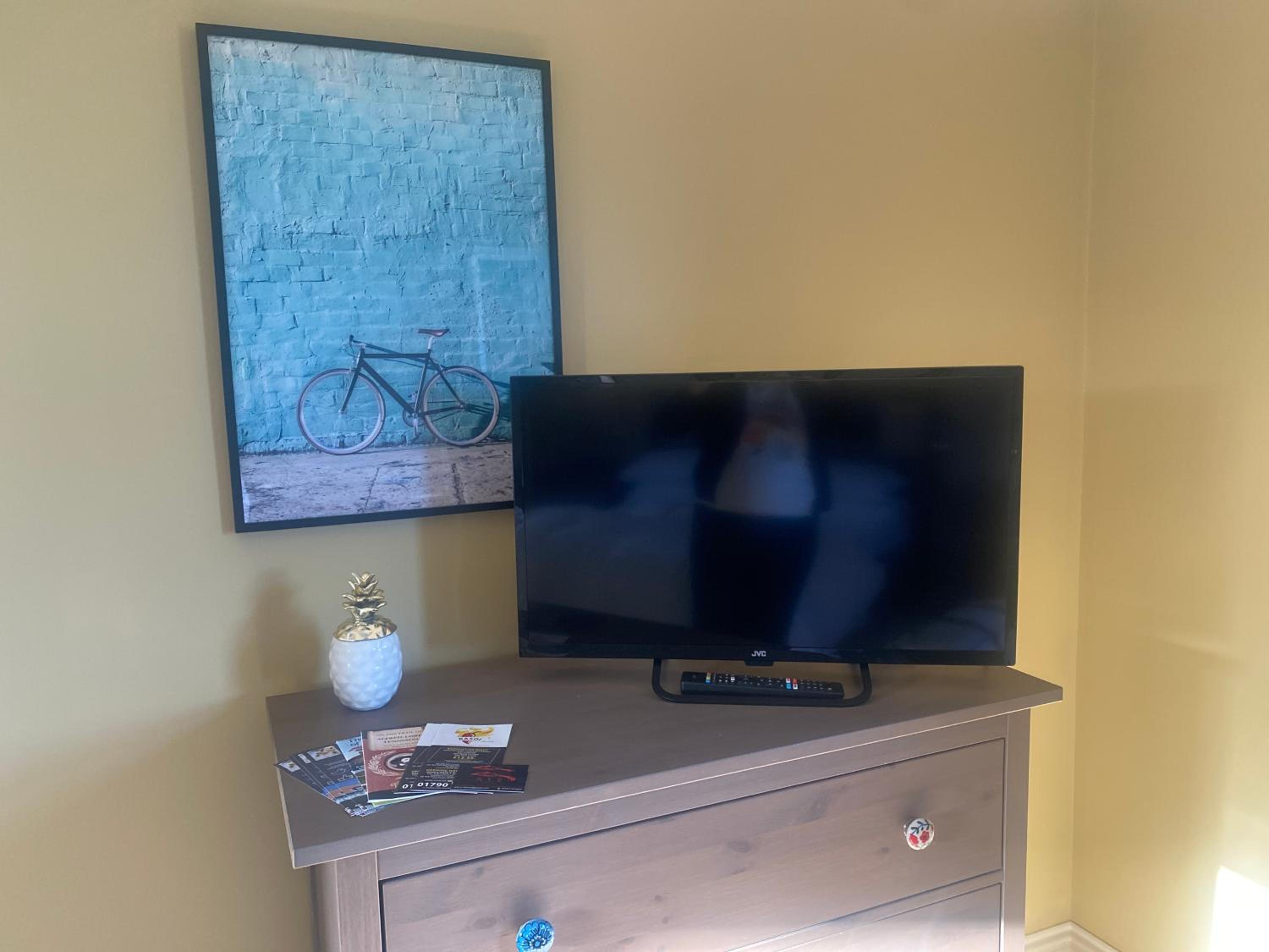 Deluxe King Room photo 1