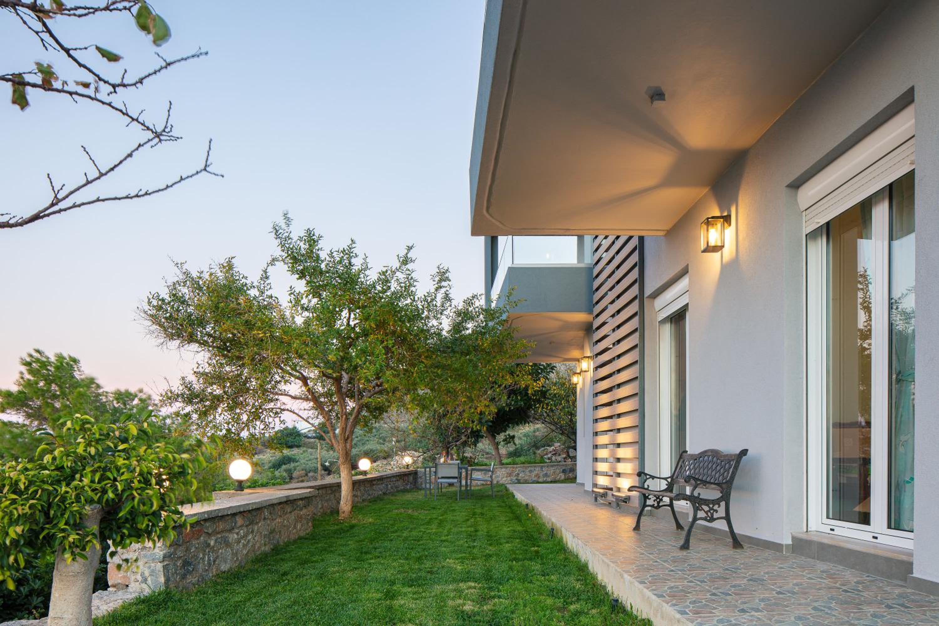 Two Bedroom Apartment with Sea View photo 3