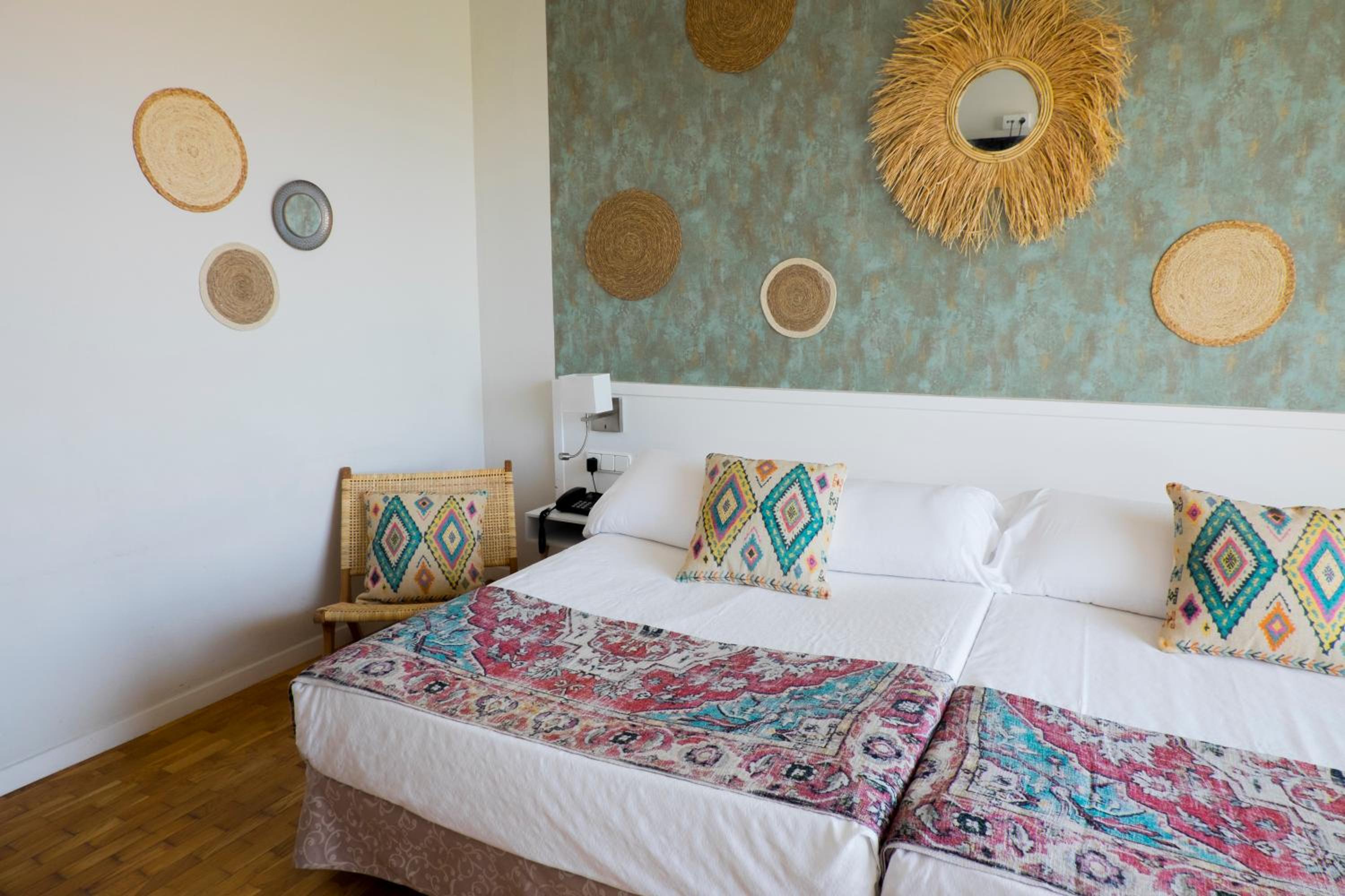 Double or Twin Room with Sea View photo 3