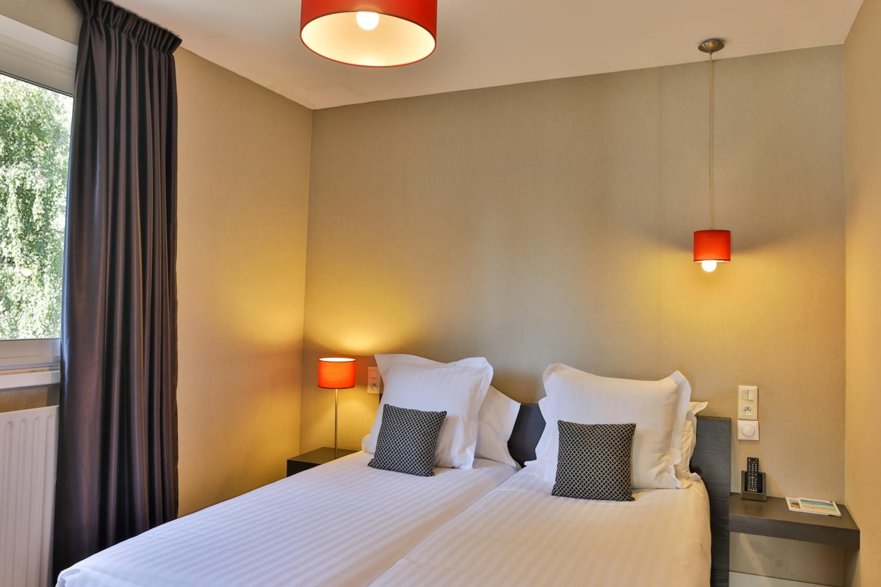 Standard Twin Room photo 3