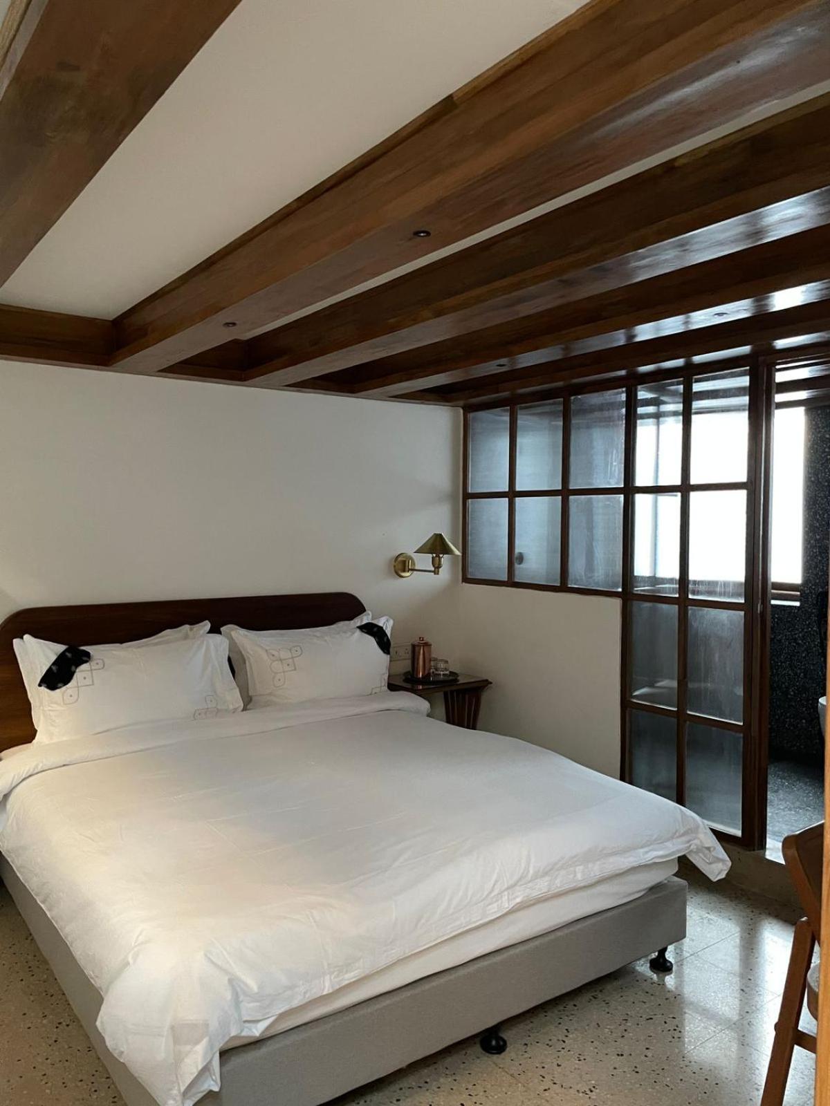 4th floor Simple Room