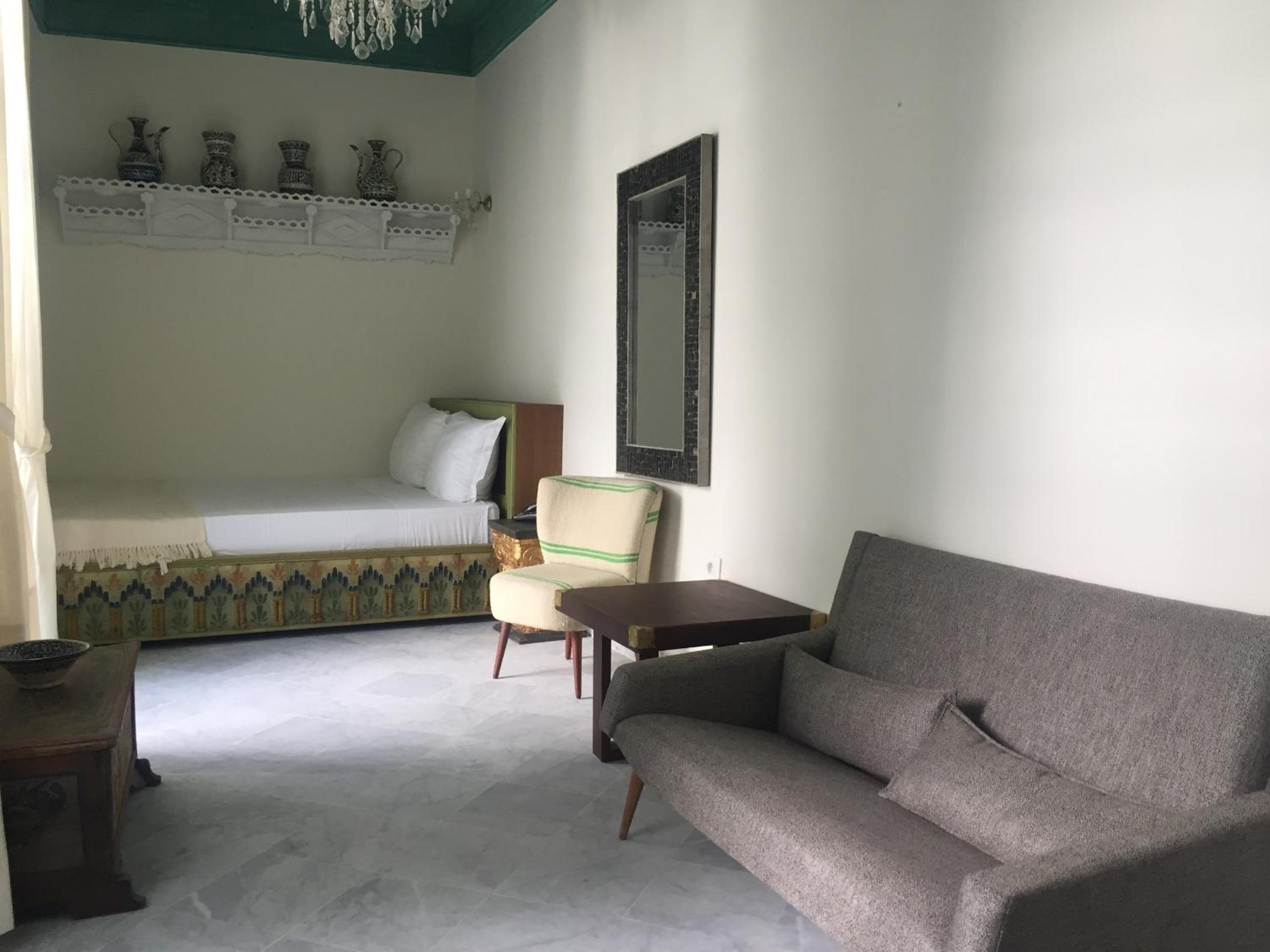 Deluxe Double Room - Photo 2
