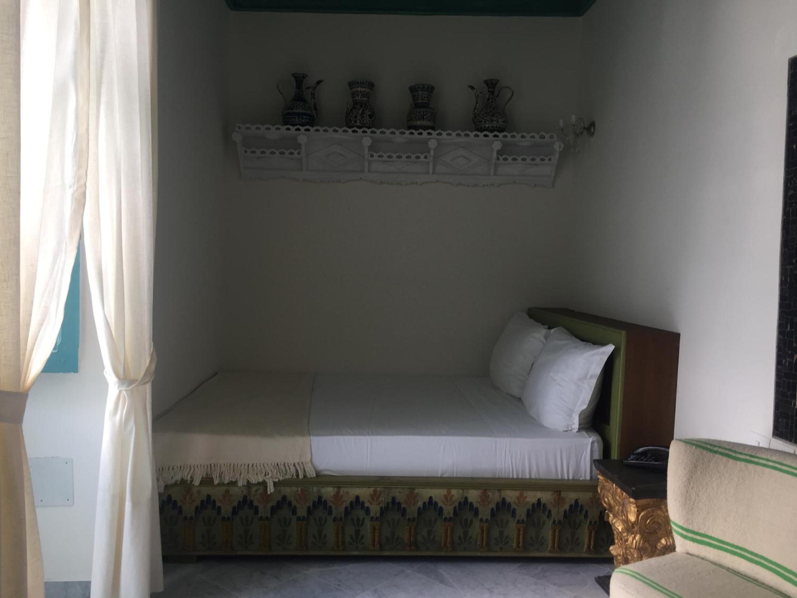 Deluxe Double Room - Photo 5